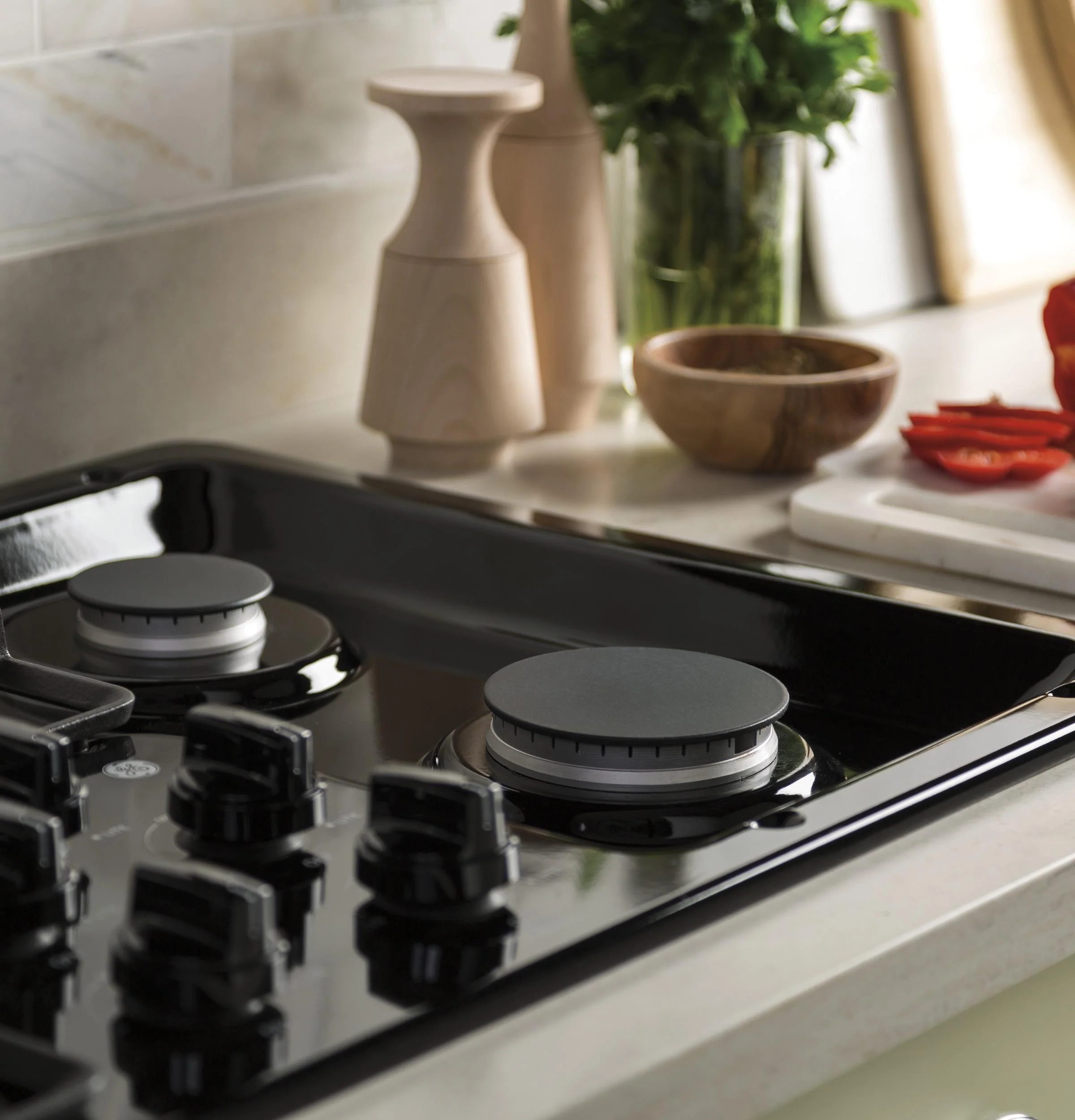JGP3036DLBB GE® 36" Built-In Gas Cooktop with Dishwasher-Safe Grates - Image 14