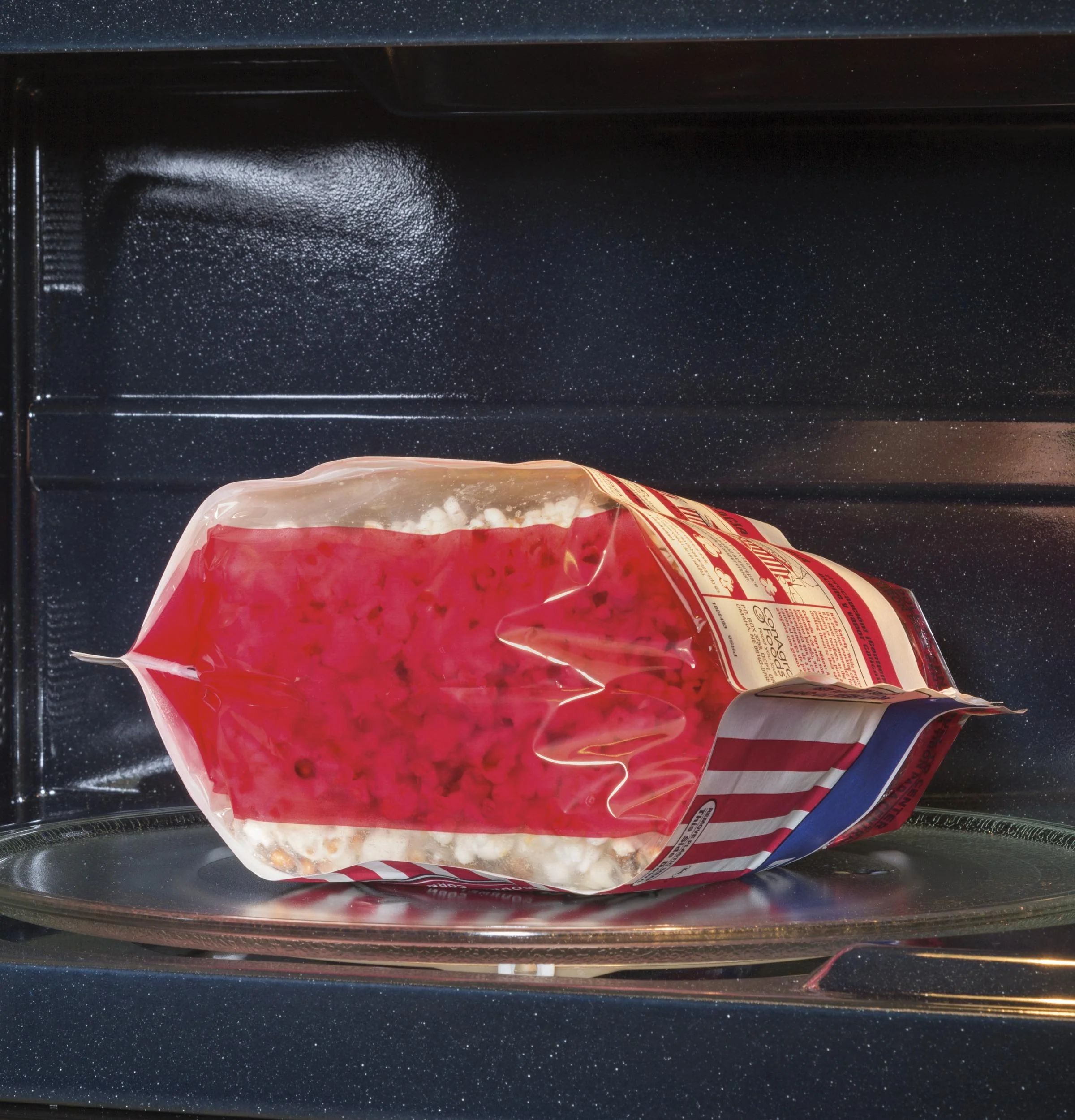 JNM7196RWSS GE® 1.9 Cu. Ft. Over-the-Range Sensor Microwave Oven with Recirculating Venting - Image 4