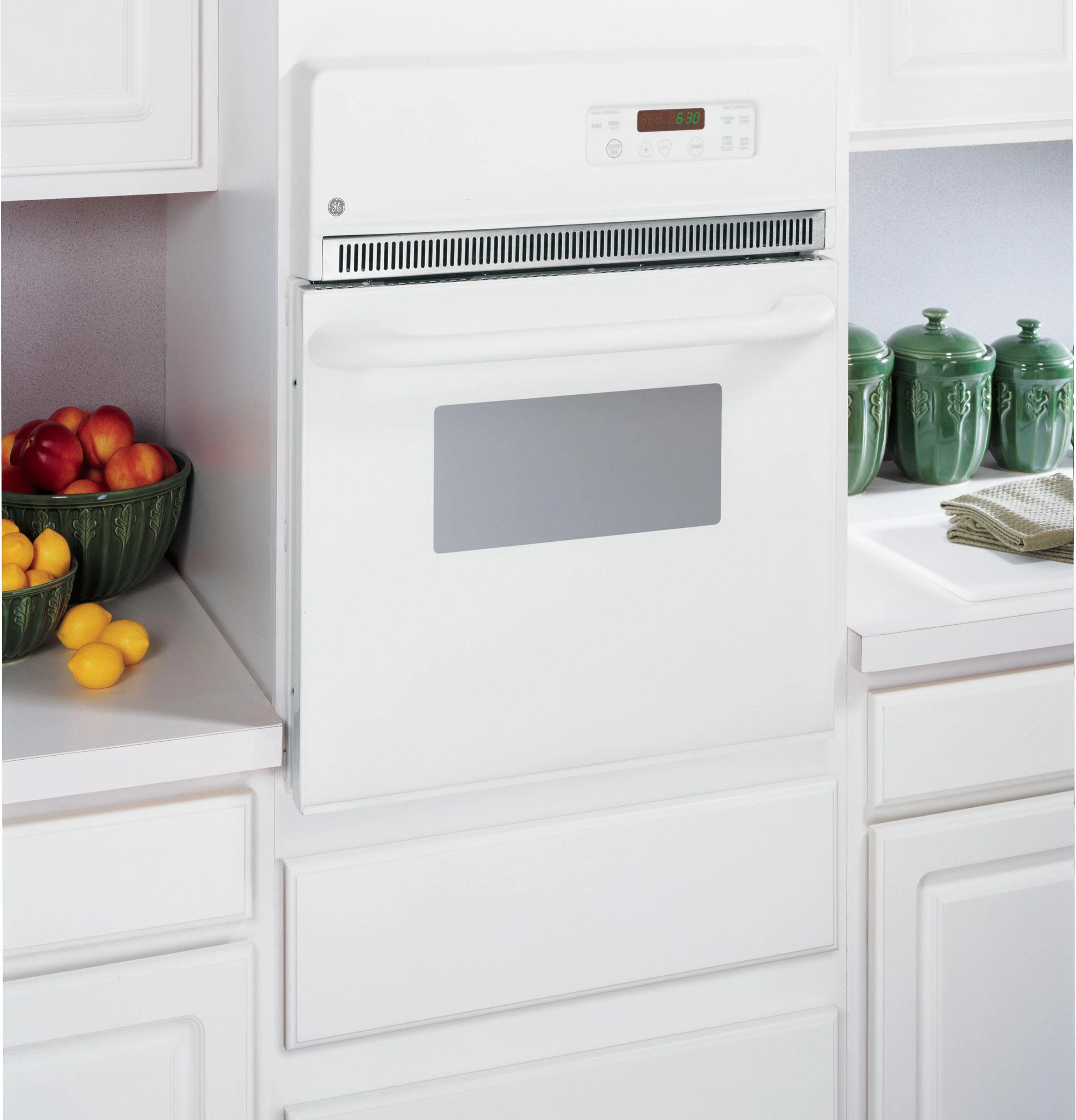 JRP20WJWW GE® 24" Electric Single Self-Cleaning Wall Oven - Image 2