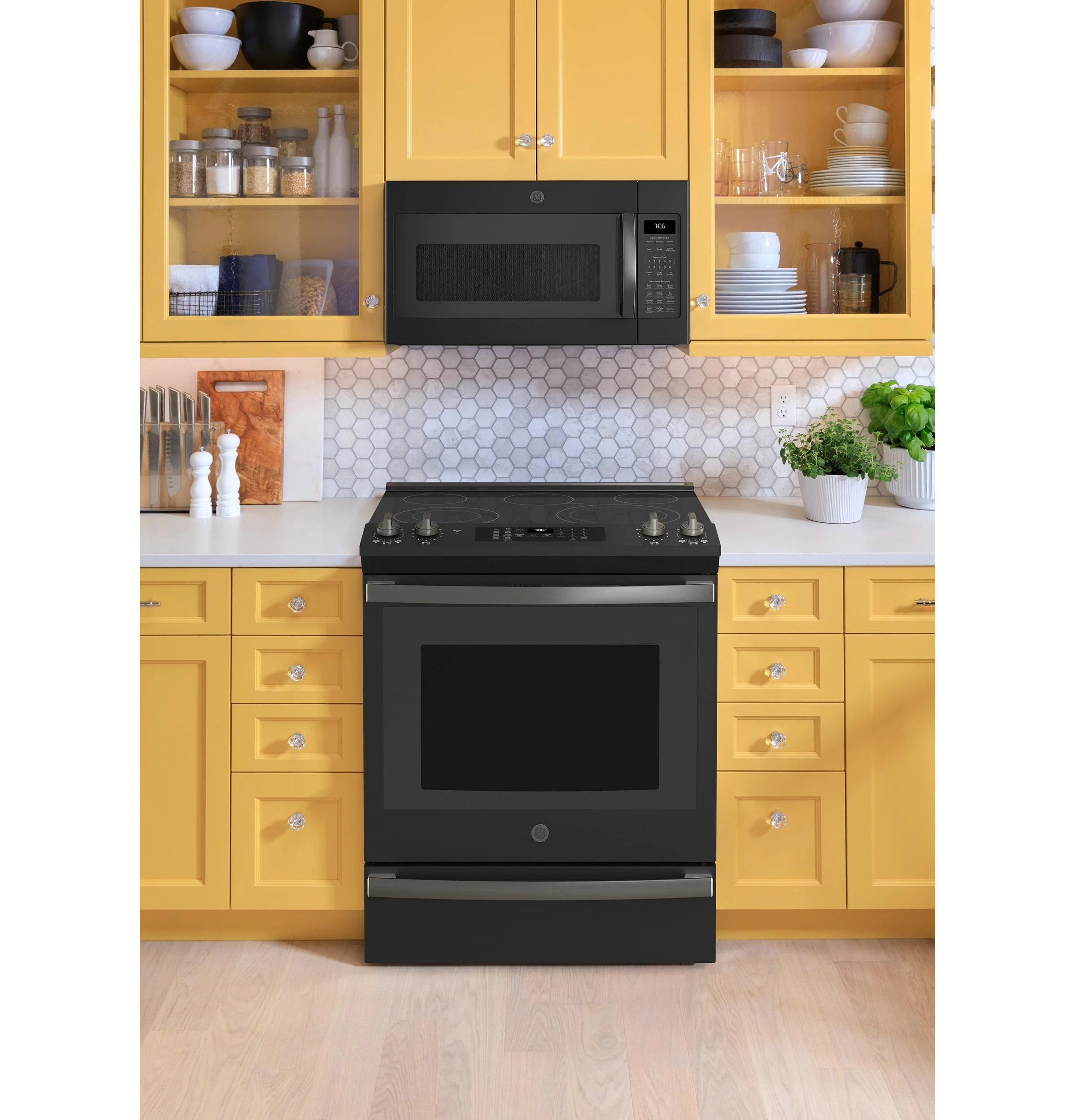GE® 30" Slide-In Electric Convection Range with No Preheat Air Fry - Image 20