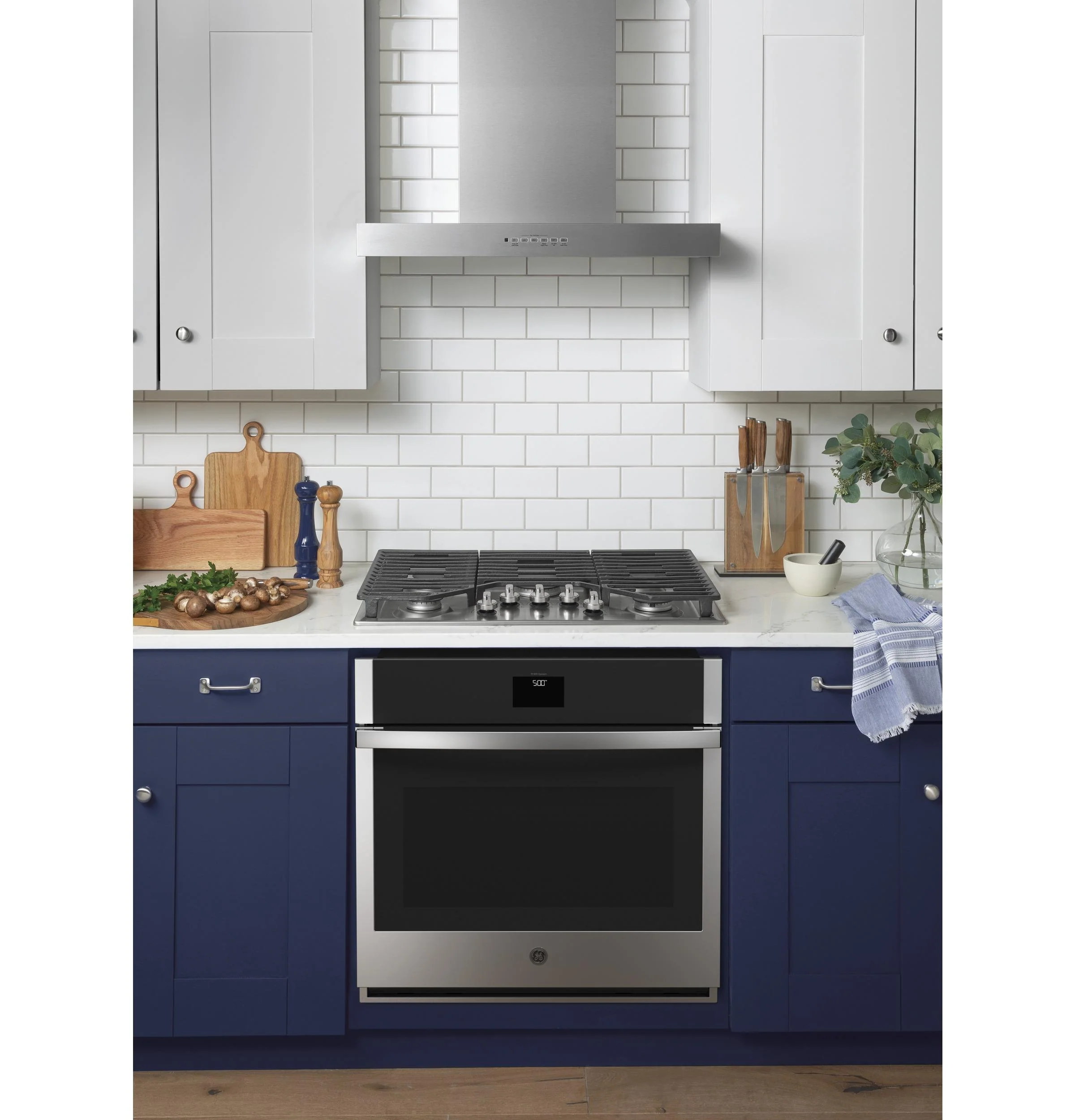 GE® 30" Smart Built-In Self-Clean Convection Single Wall Oven with Never Scrub Racks - Image 15