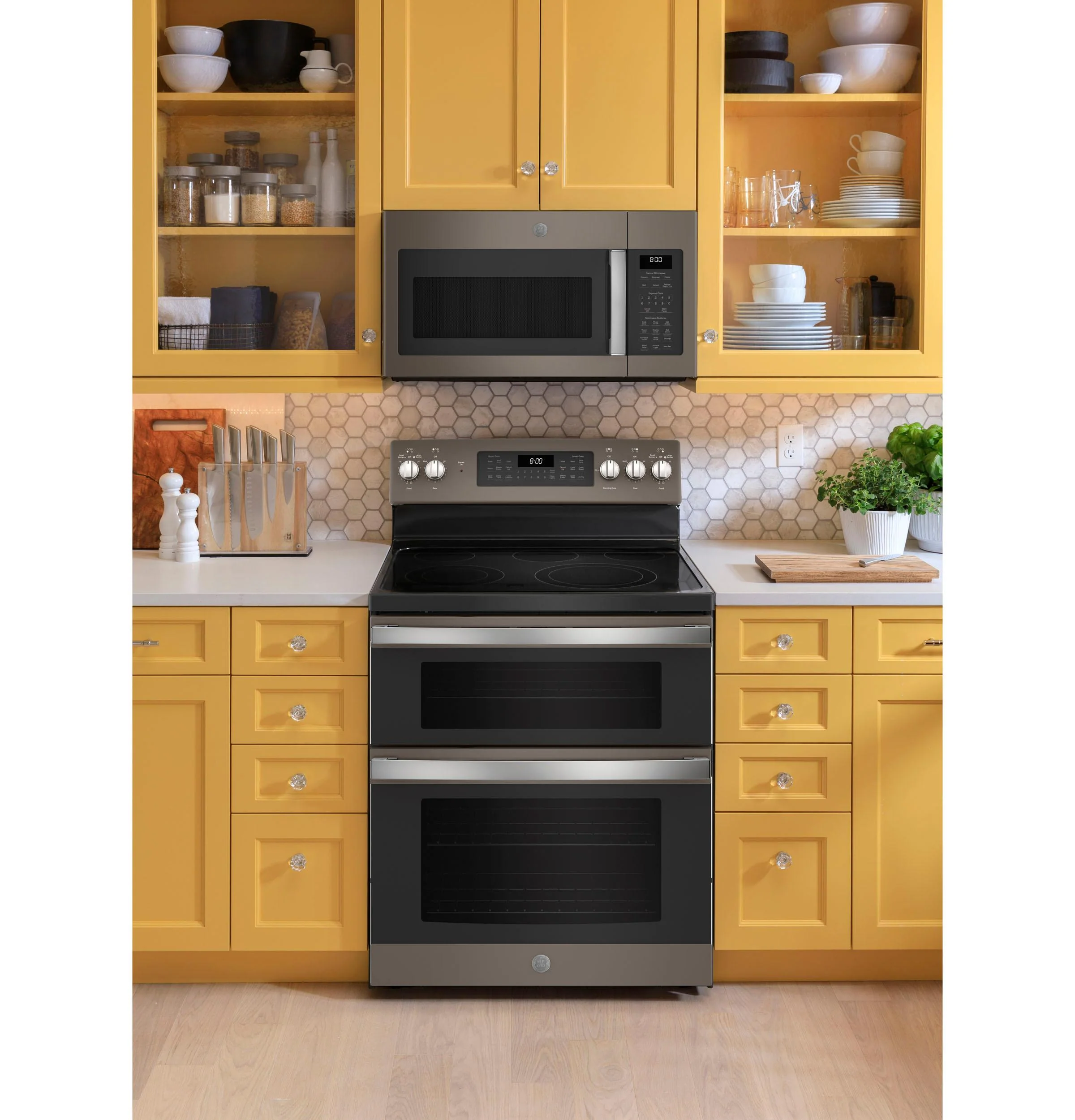 JVM6175EKES GE® 1.7 Cu. Ft. Over-the-Range Sensor Microwave Oven - Image 23