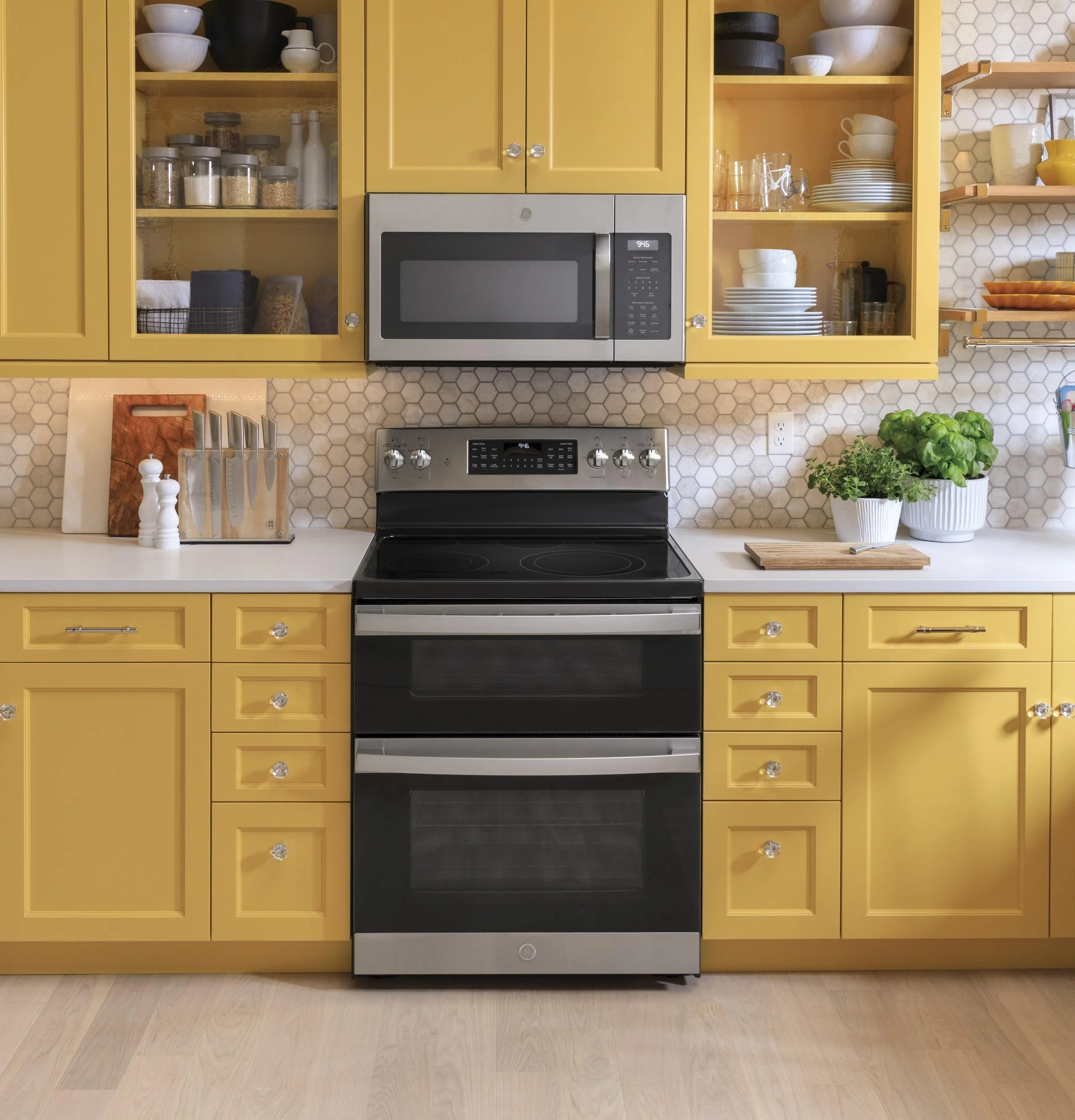JVM6175YKFS GE® 1.7 Cu. Ft. Over-the-Range Sensor Fingerprint Resistant Microwave Oven - Image 33
