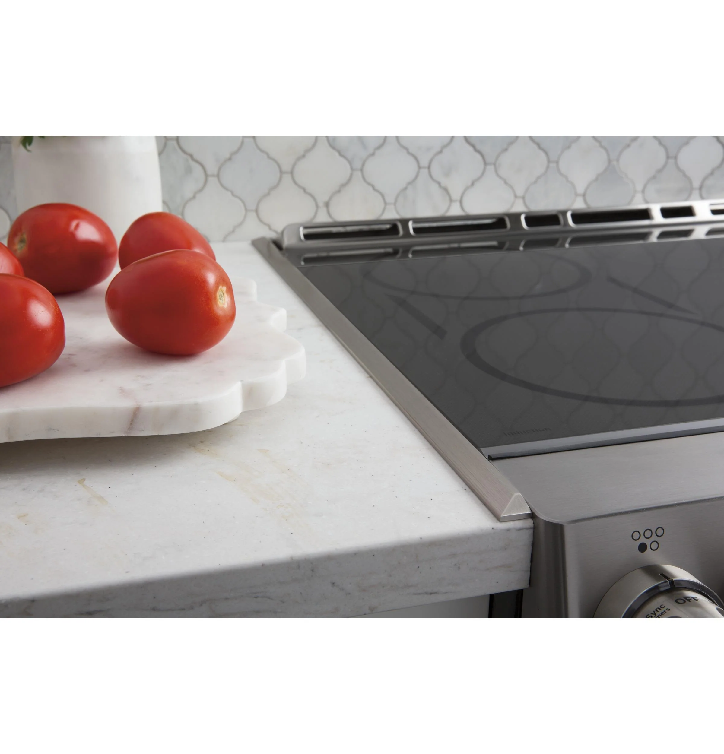 Ge Appliances JXFILLR1SS Slide-in Range Filler Kit - Stainless Steel - Image 2
