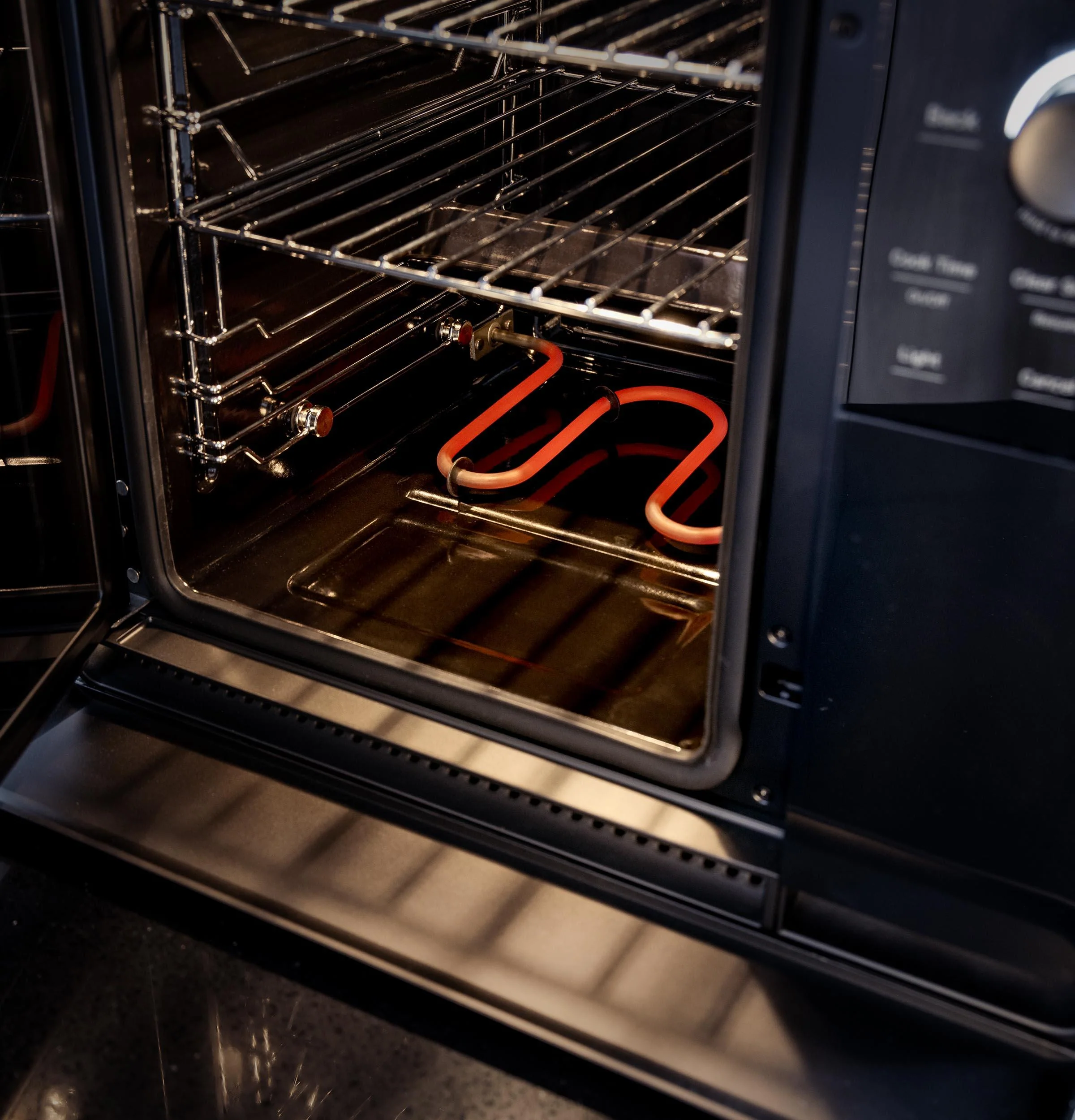 P9SBAAS6VBB GE Profile™ Smart Indoor Pellet Smoker - Image 16