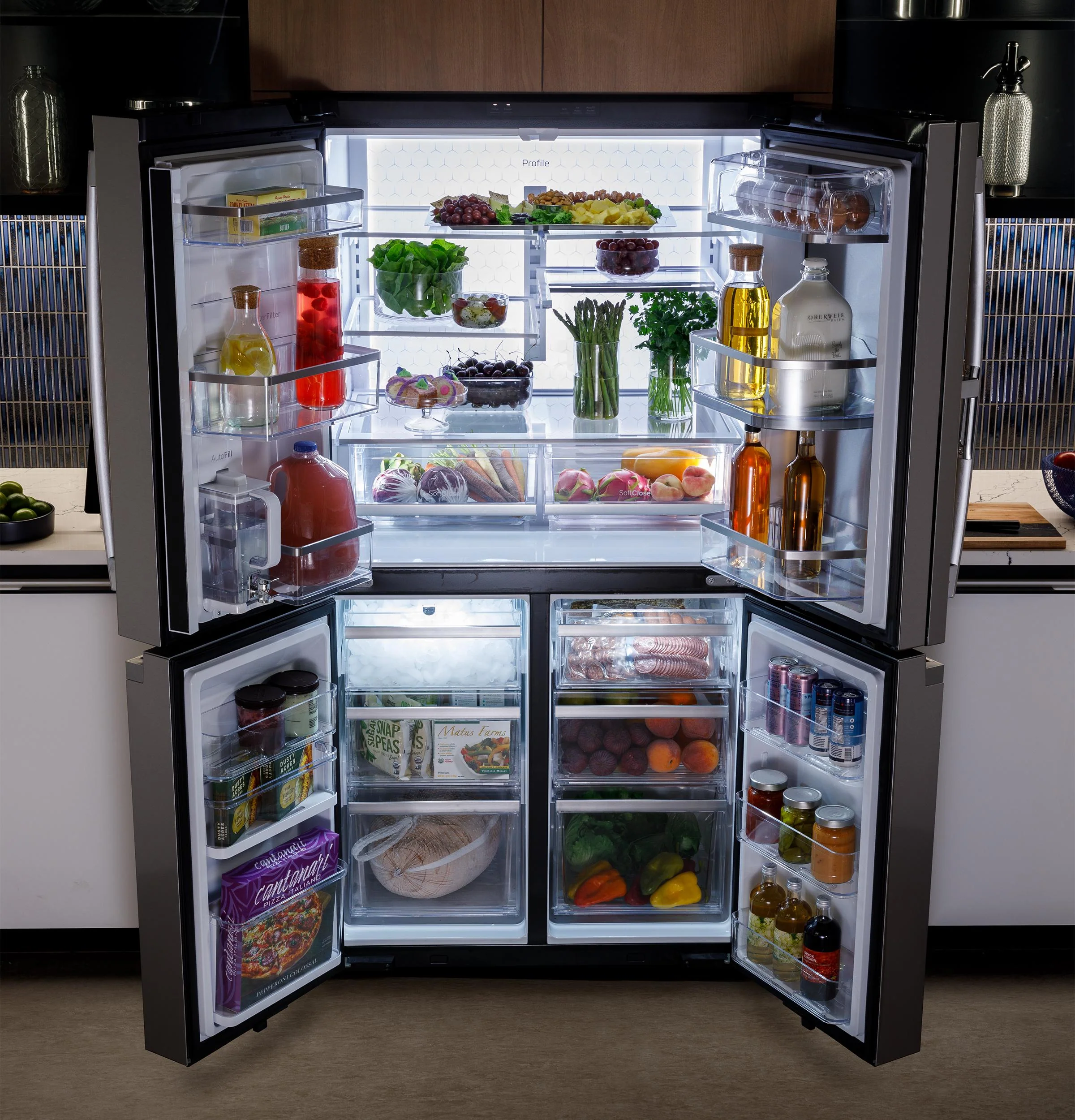 PAD28BYTFS GE Profile™ ENERGY STAR® 28.4 Cu. Ft. Quad-Door Refrigerator with Dual-Dispense AutoFill Pitcher and Door in Door - Image 14