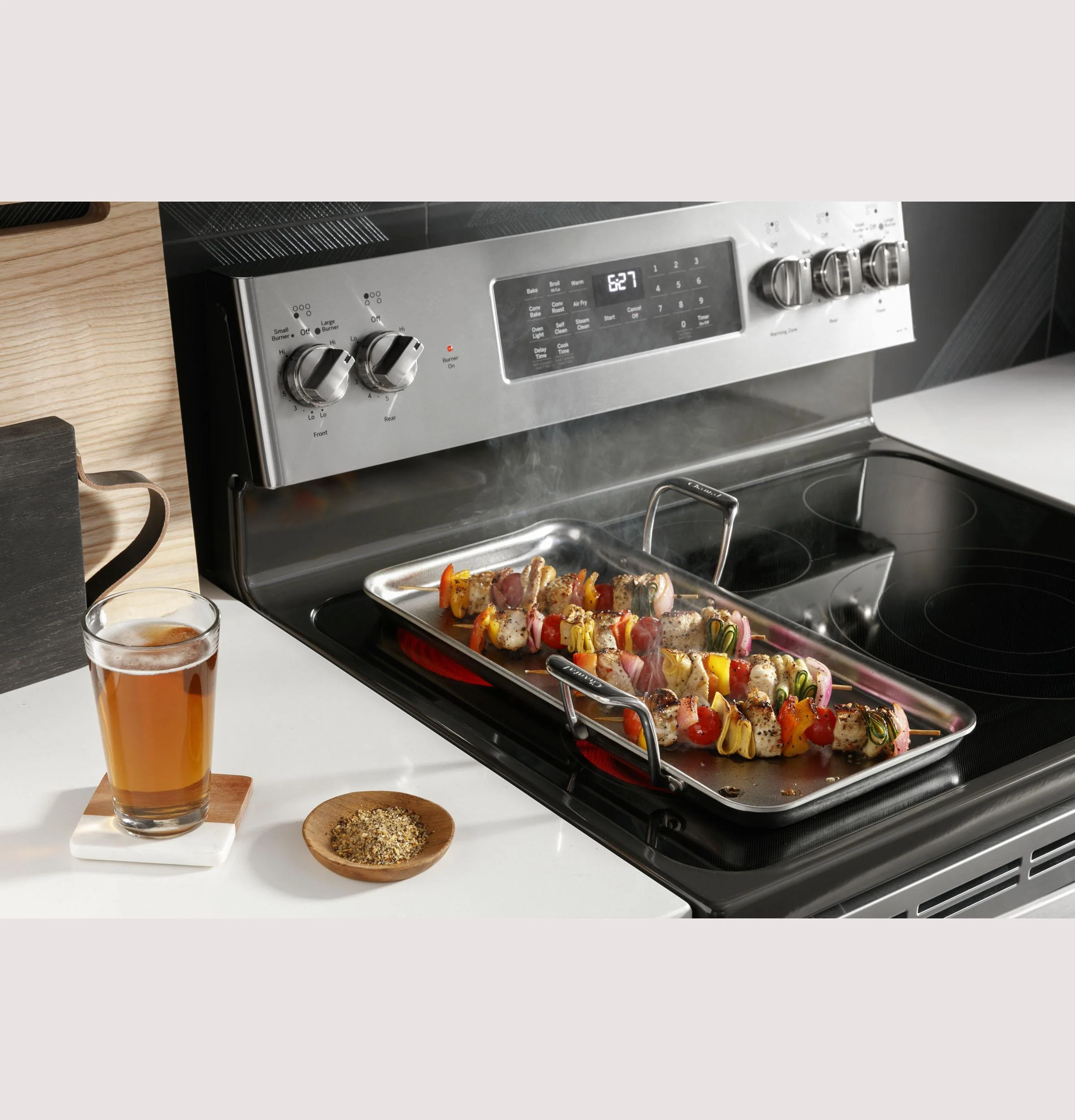 PB965YPFS GE Profile™ 30" Smart Free-Standing Electric Double Oven Convection Range with No Preheat Air Fry - Image 16