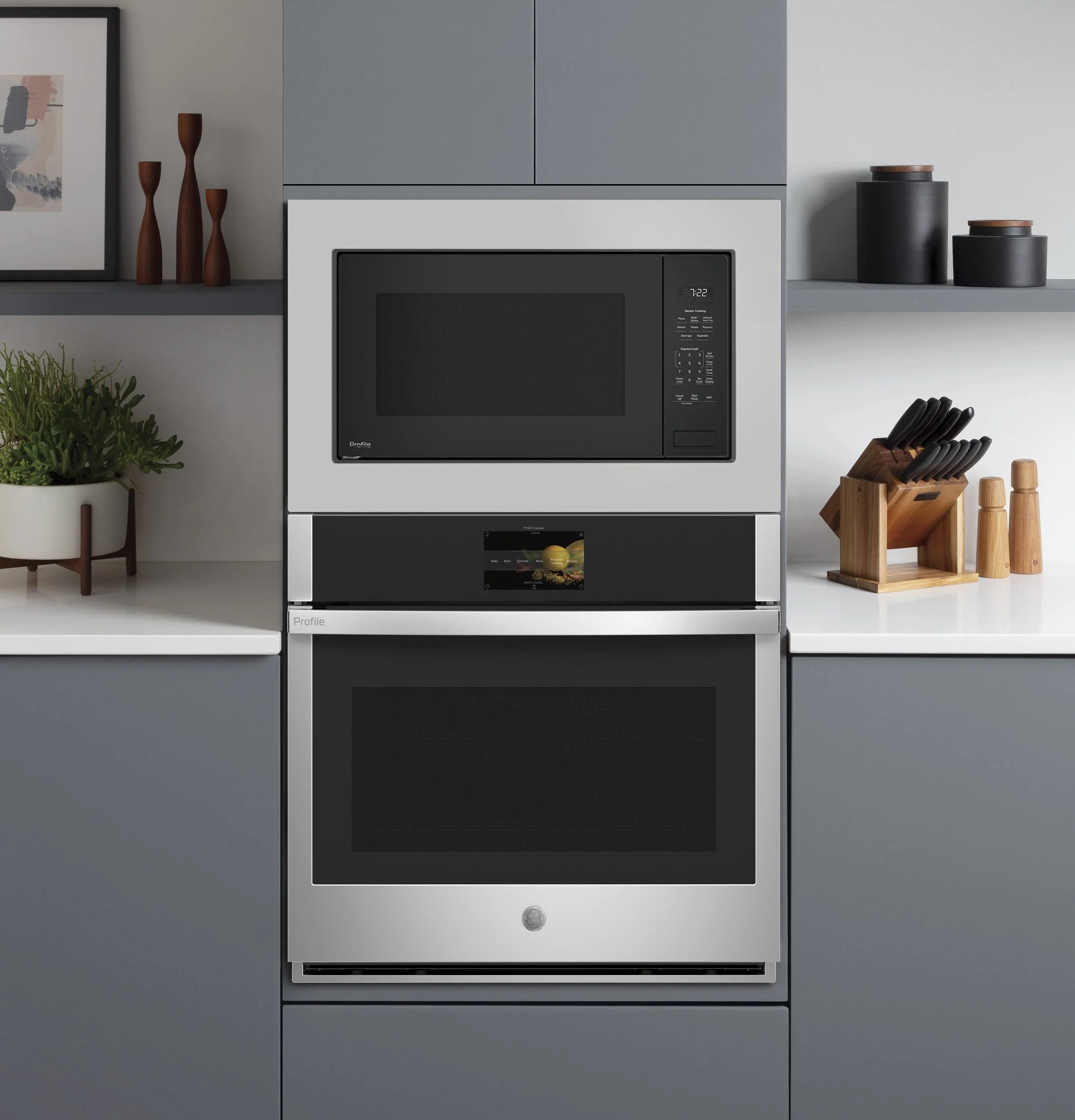 PCWK22U1WDD GE Profile™ 2.2 Cu. Ft. Built-In Sensor Microwave Oven - Image 7