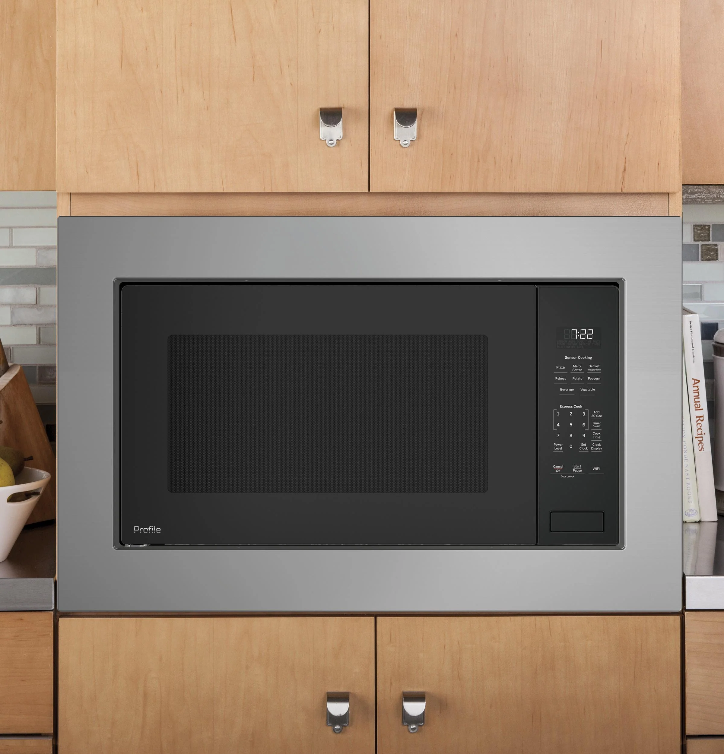 PCWK22U1WDD GE Profile™ 2.2 Cu. Ft. Built-In Sensor Microwave Oven - Image 8