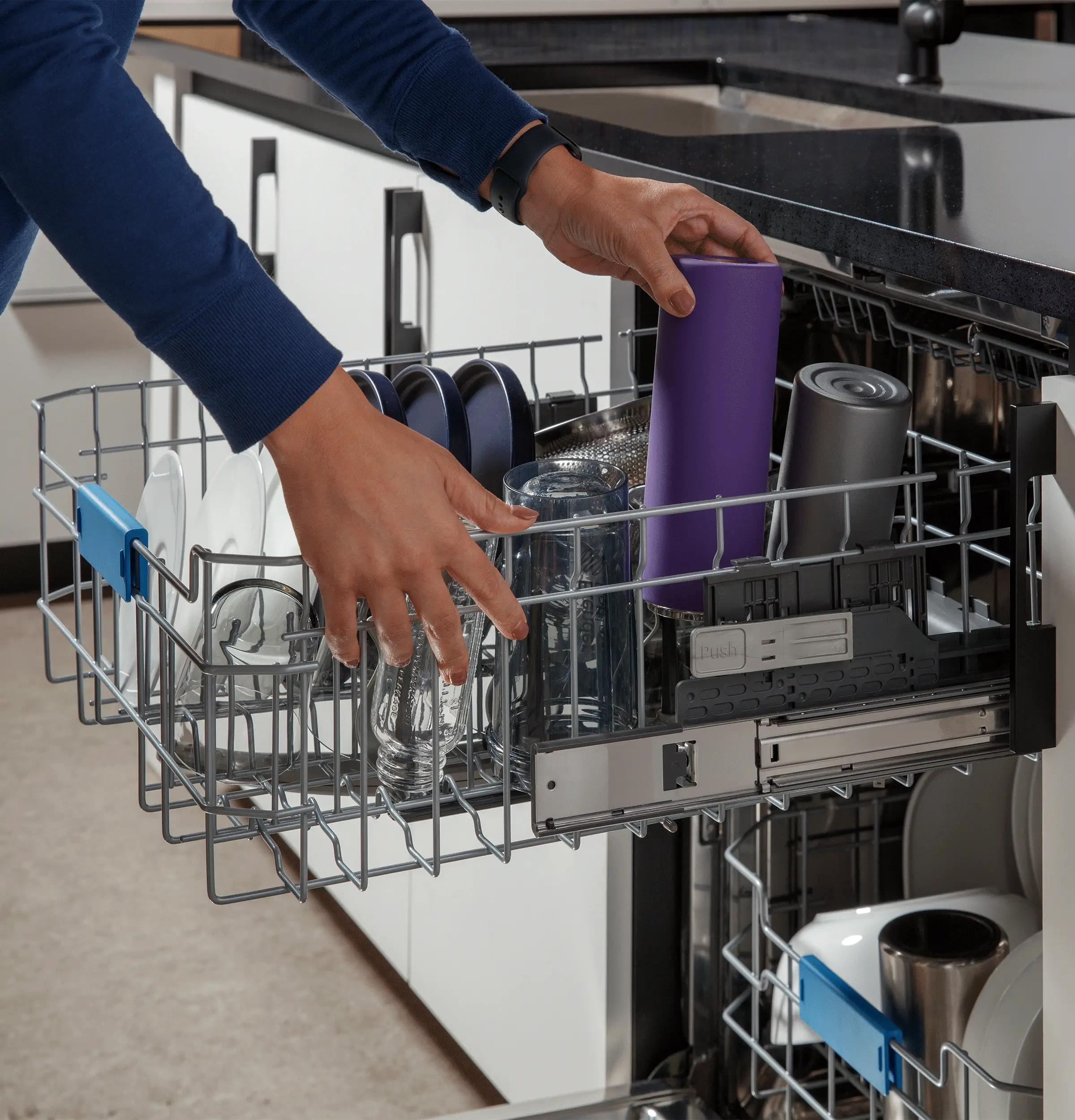 PDT755SBVTS GE Profile™ ENERGY STAR Smart UltraFresh System Dishwasher with Microban™ Antimicrobial Technology with Deep Clean Washing 3rd Rack, 42 dBA - Image 17