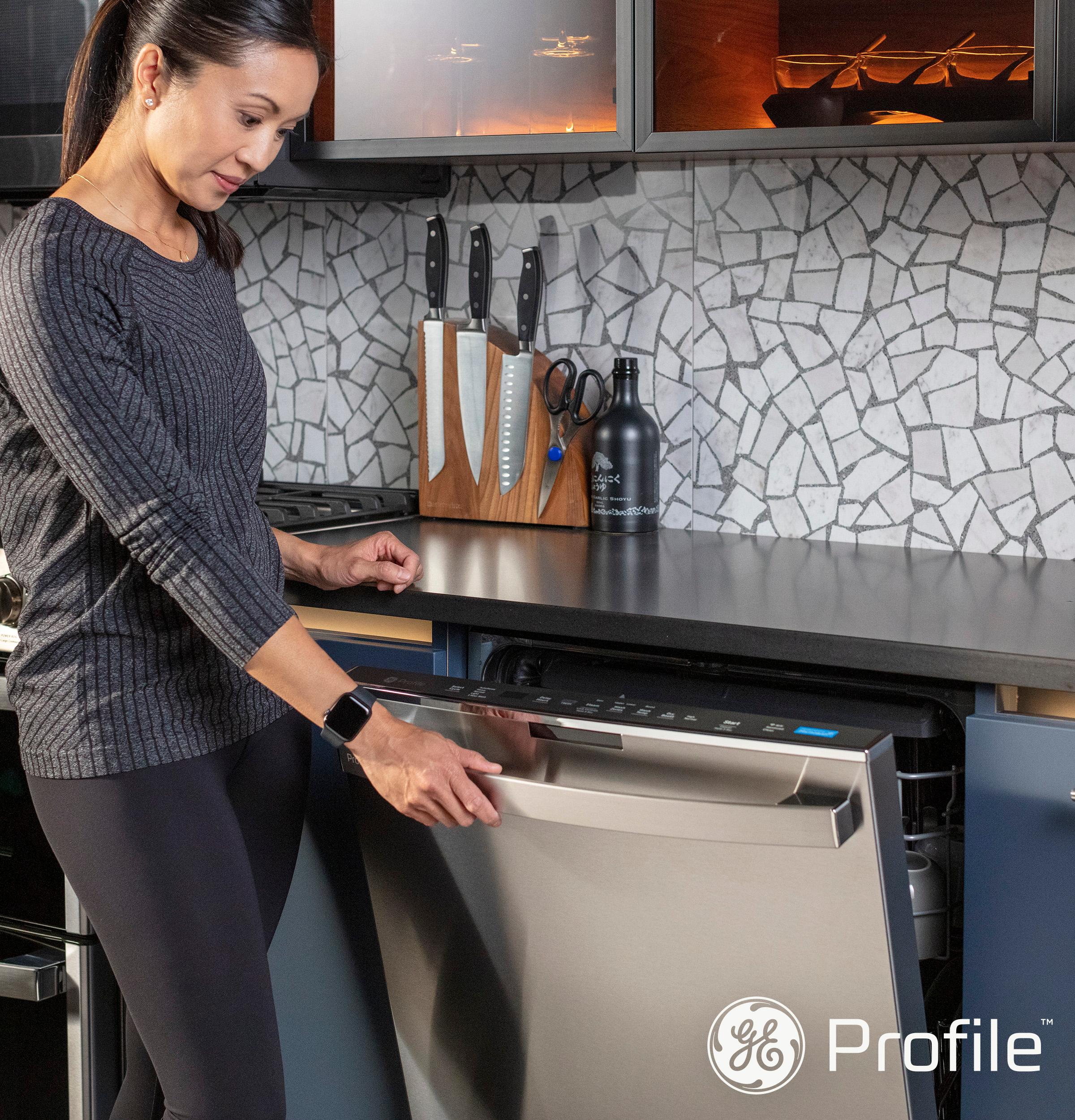 GE Profile™ ENERGY STAR® UltraFresh System Dishwasher with Stainless Steel Interior - Image 42