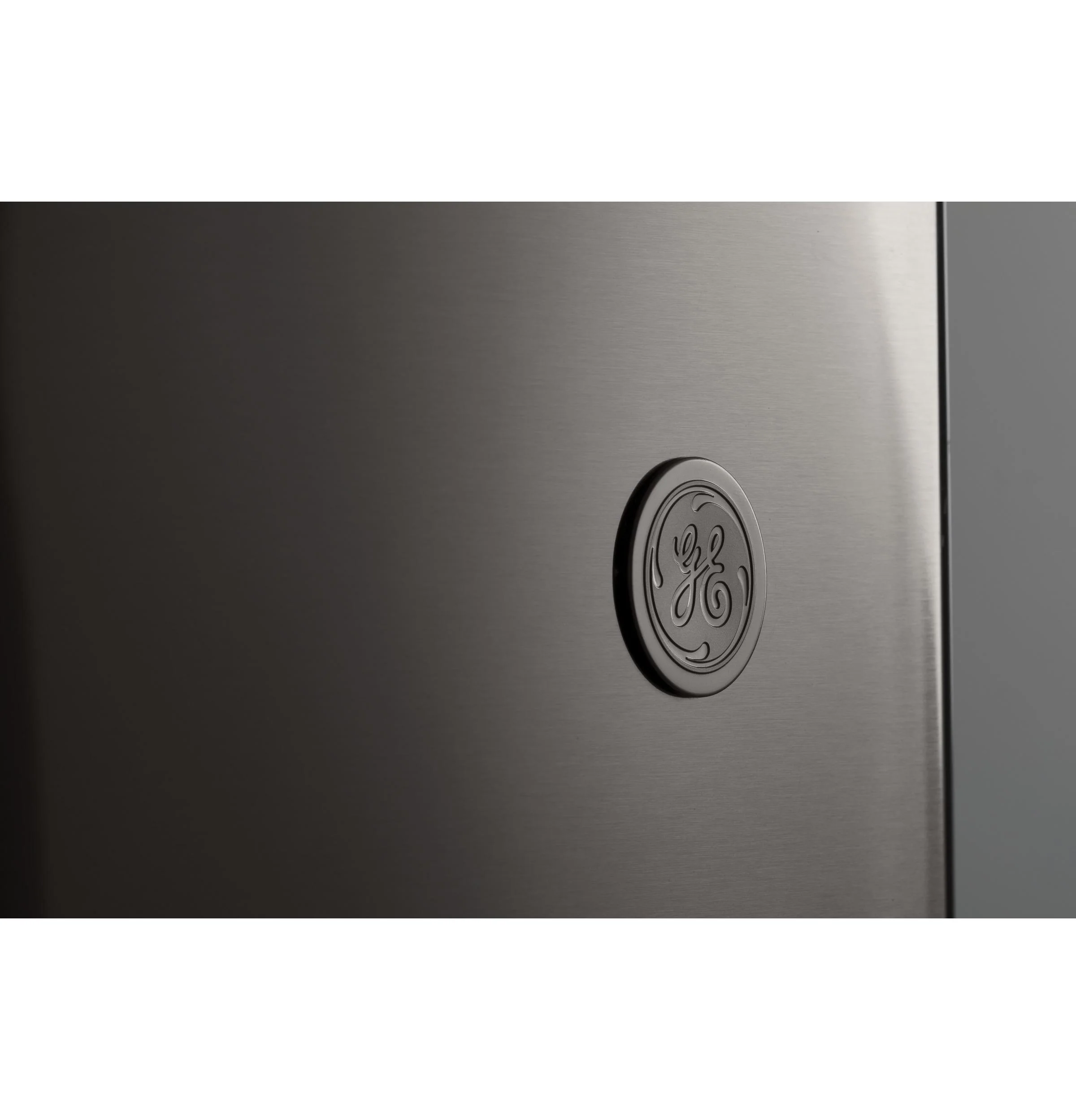 PFE28KBLTS GE Profile™ ENERGY STAR® 27.7 Cu. Ft. French-Door Refrigerator with Hands-Free AutoFill - Image 17