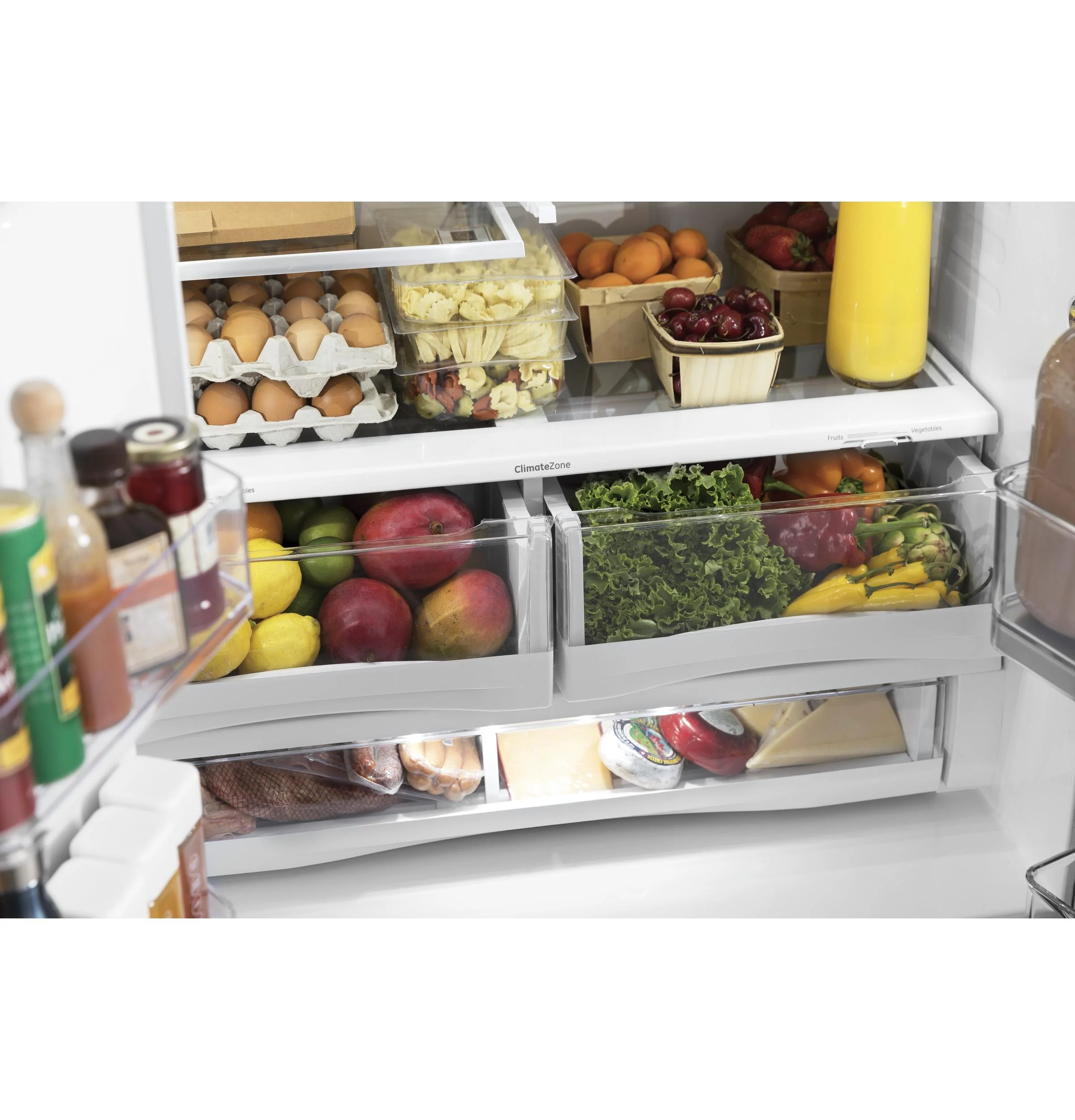 PFE28KBLTS GE Profile™ ENERGY STAR® 27.7 Cu. Ft. French-Door Refrigerator with Hands-Free AutoFill - Image 49