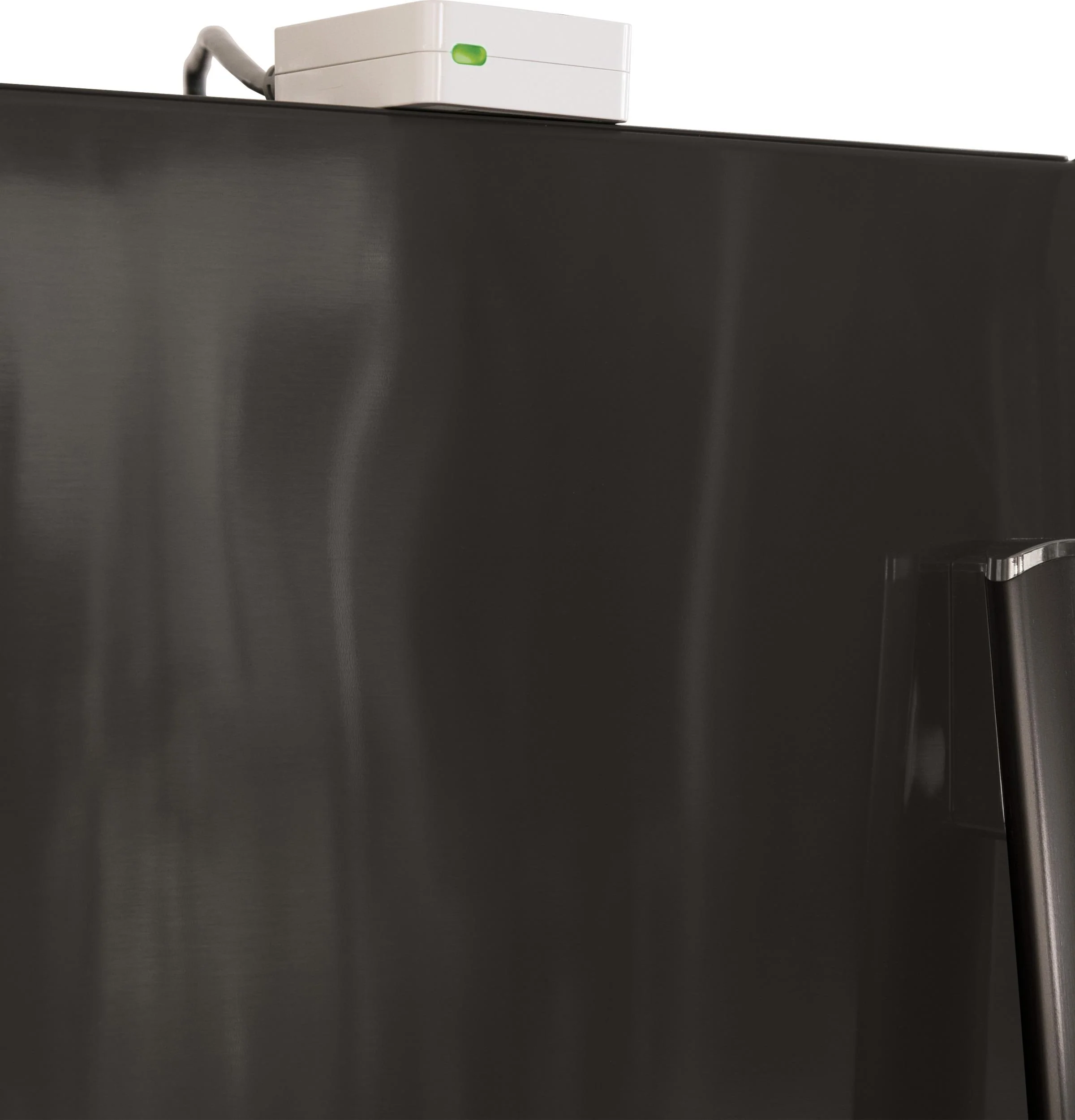 PFE28KBLTS GE Profile™ ENERGY STAR® 27.7 Cu. Ft. French-Door Refrigerator with Hands-Free AutoFill - Image 56