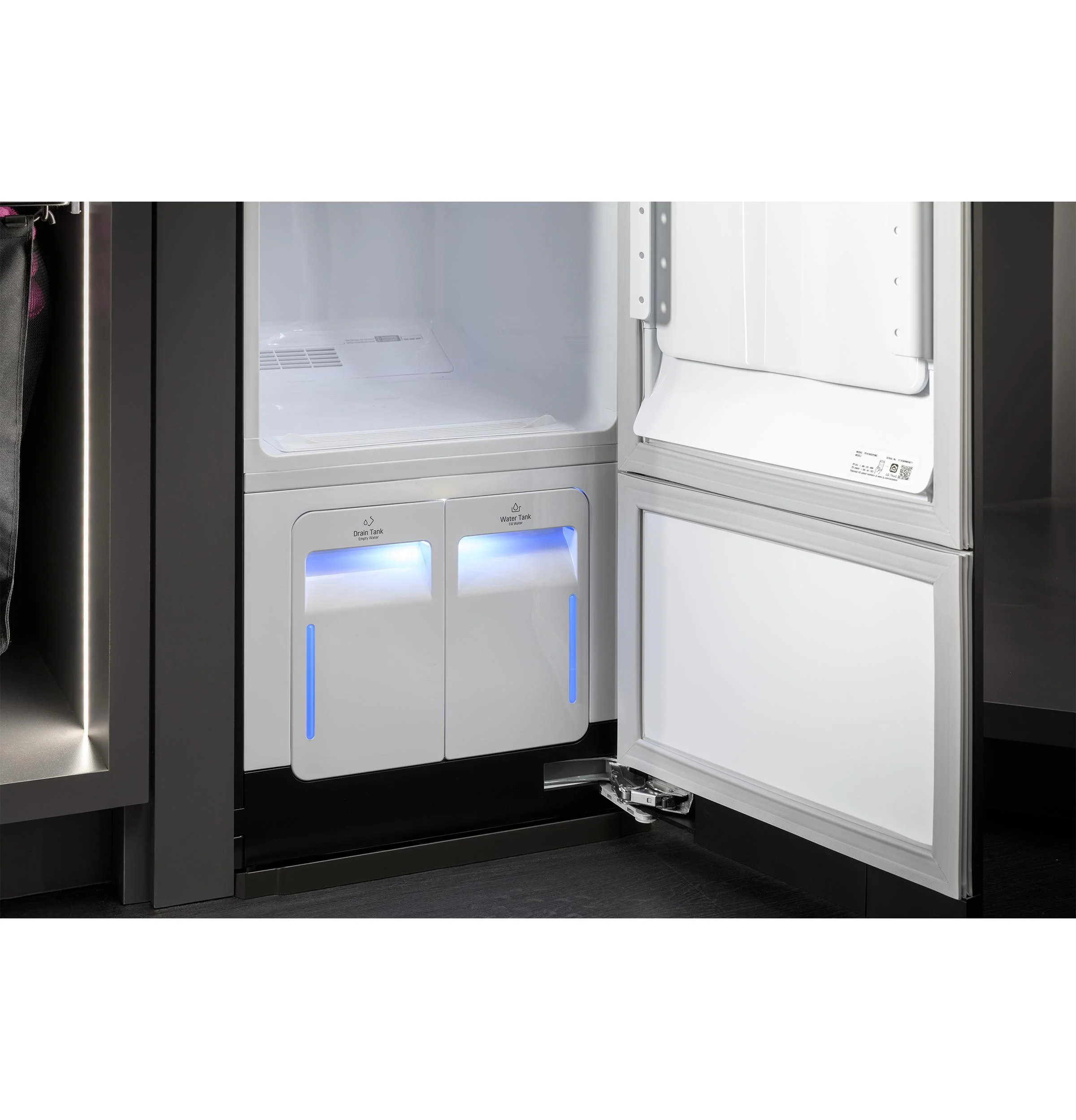 PFH18HSPVMC GE Profile™ Steam Closet with Fabric Refresh - Image 18