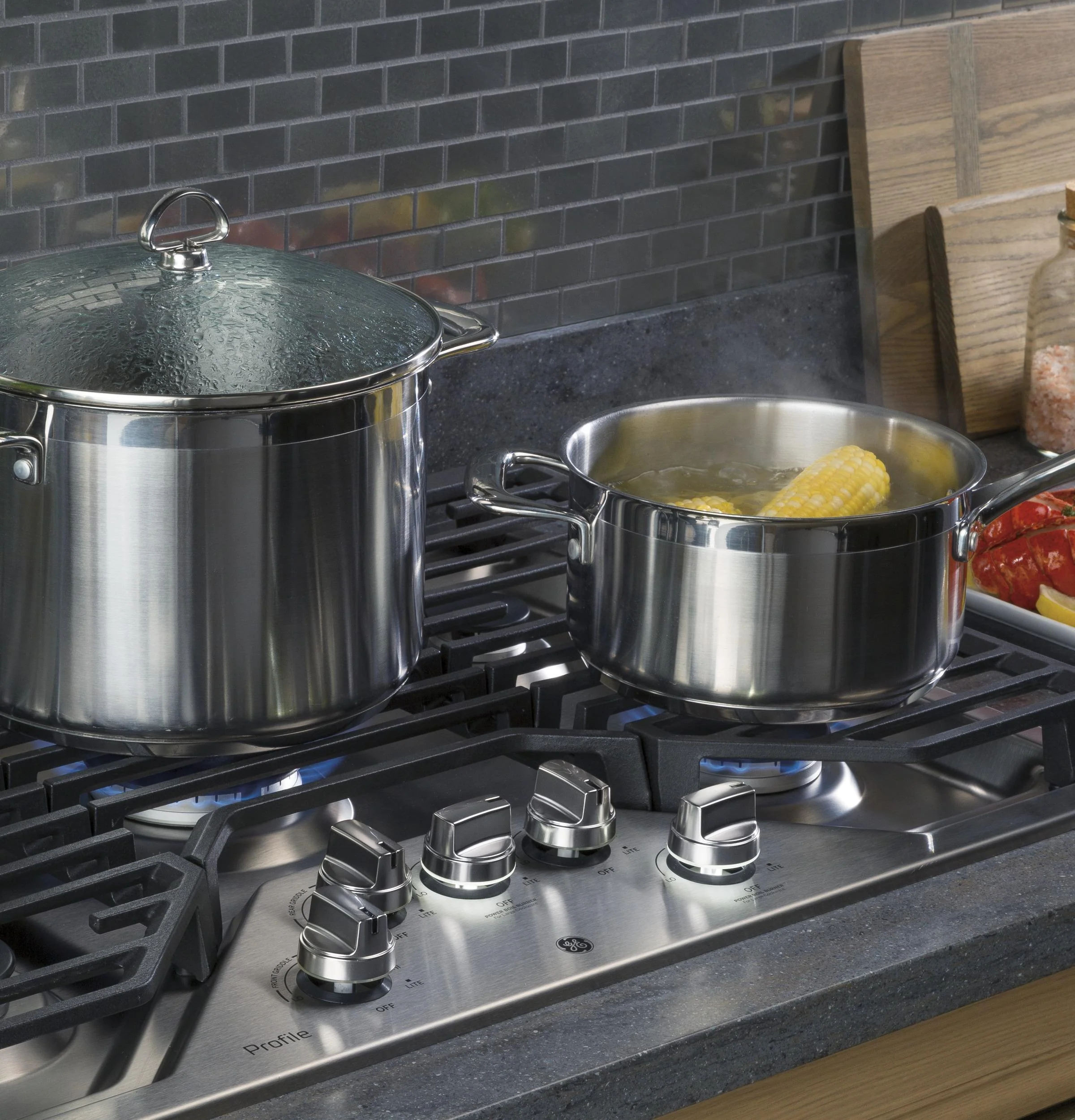 PGP7030SLSS GE Profile™ 30" Built-In Gas Cooktop with 5 Burners - Image 9
