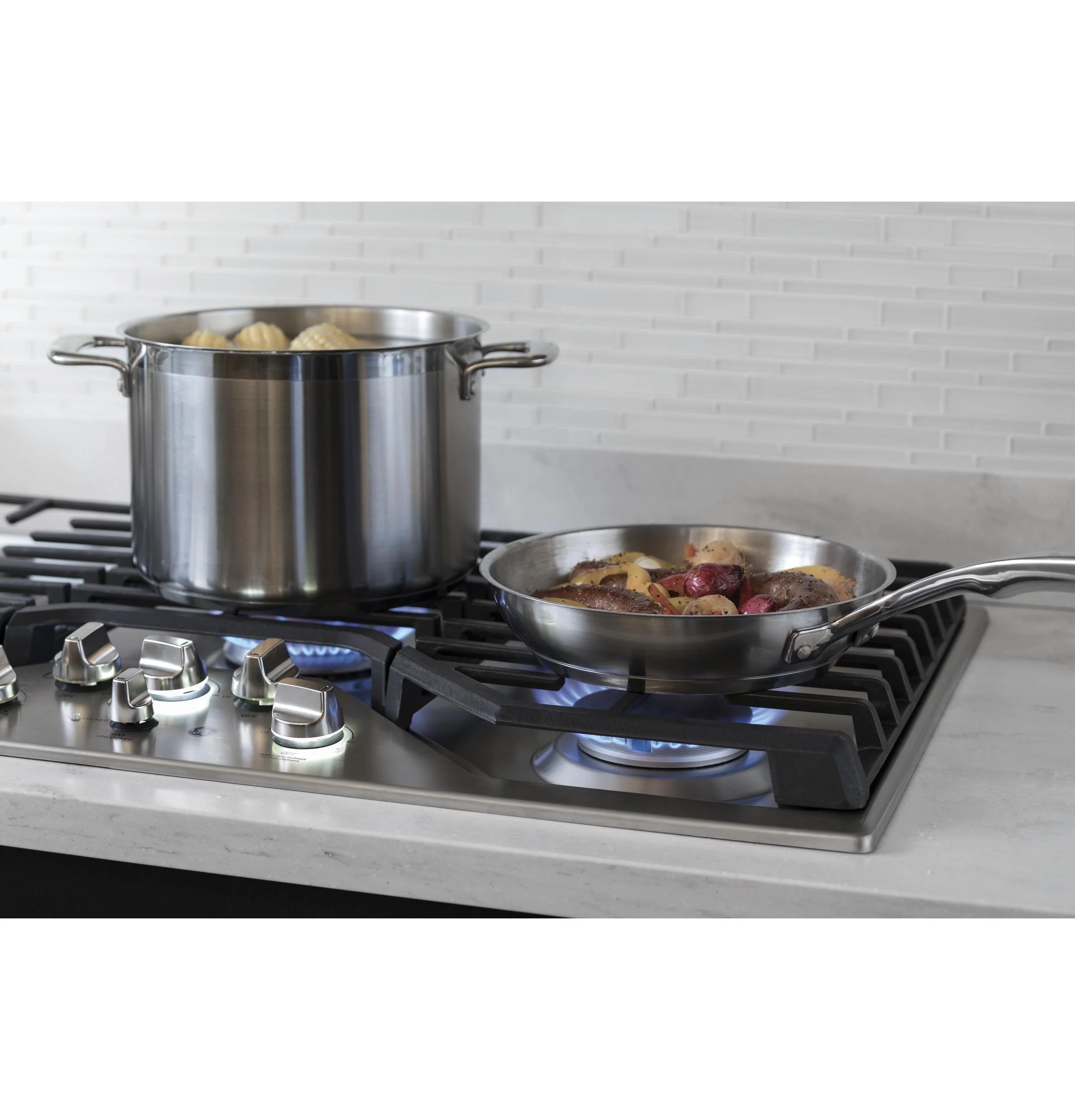 PGP9036SLSS GE Profile™ 36" Built-In Tri-Ring Gas Cooktop with 5 Burners and Included Extra-Large Integrated Griddle - Image 10