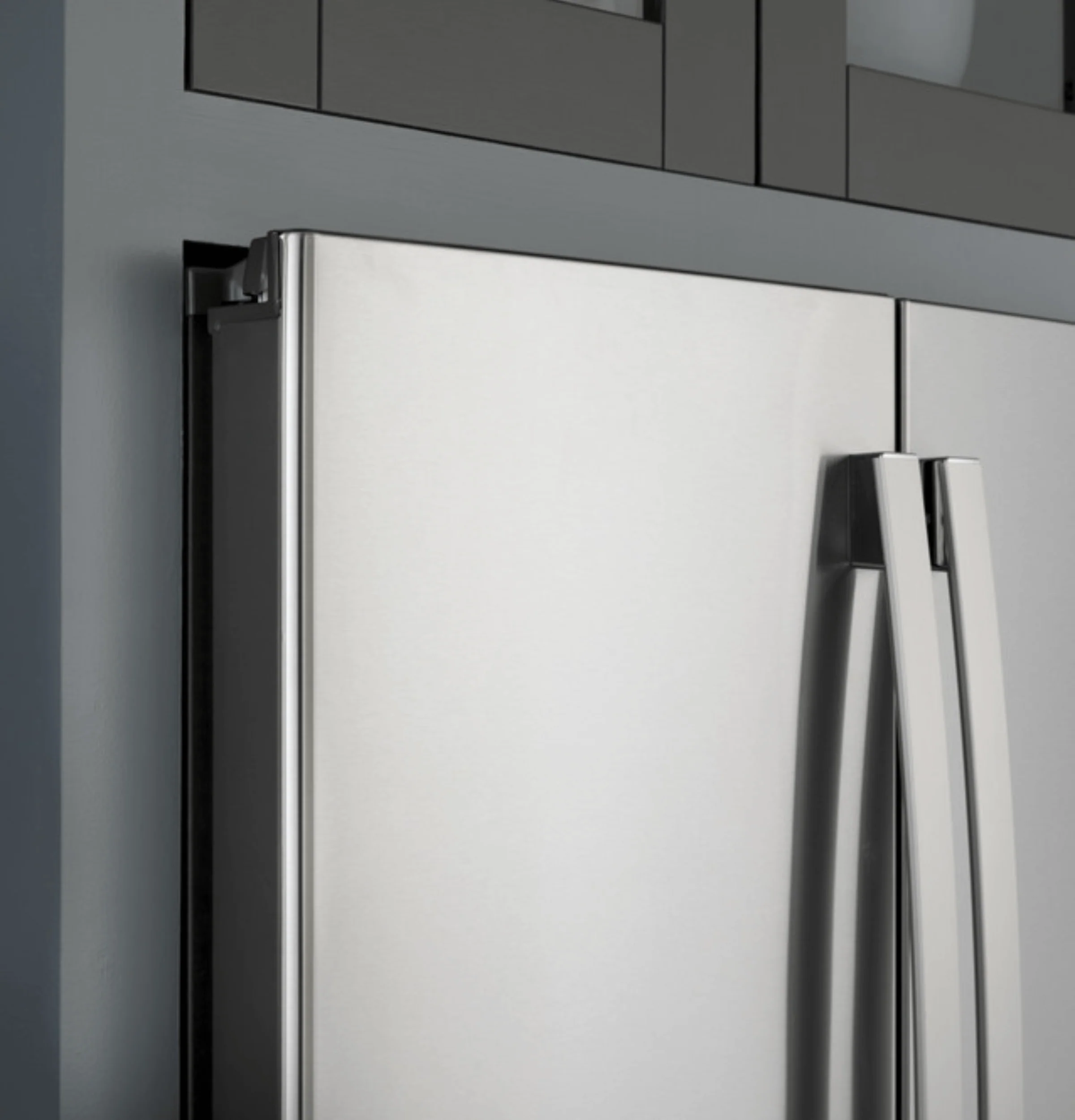 PJE23BYWFS GE Profile™ ENERGY STAR® 23.2 Cu. Ft. Smart Counter-Depth Fingerprint Resistant 4-Door French-Door Refrigerator - Image 25
