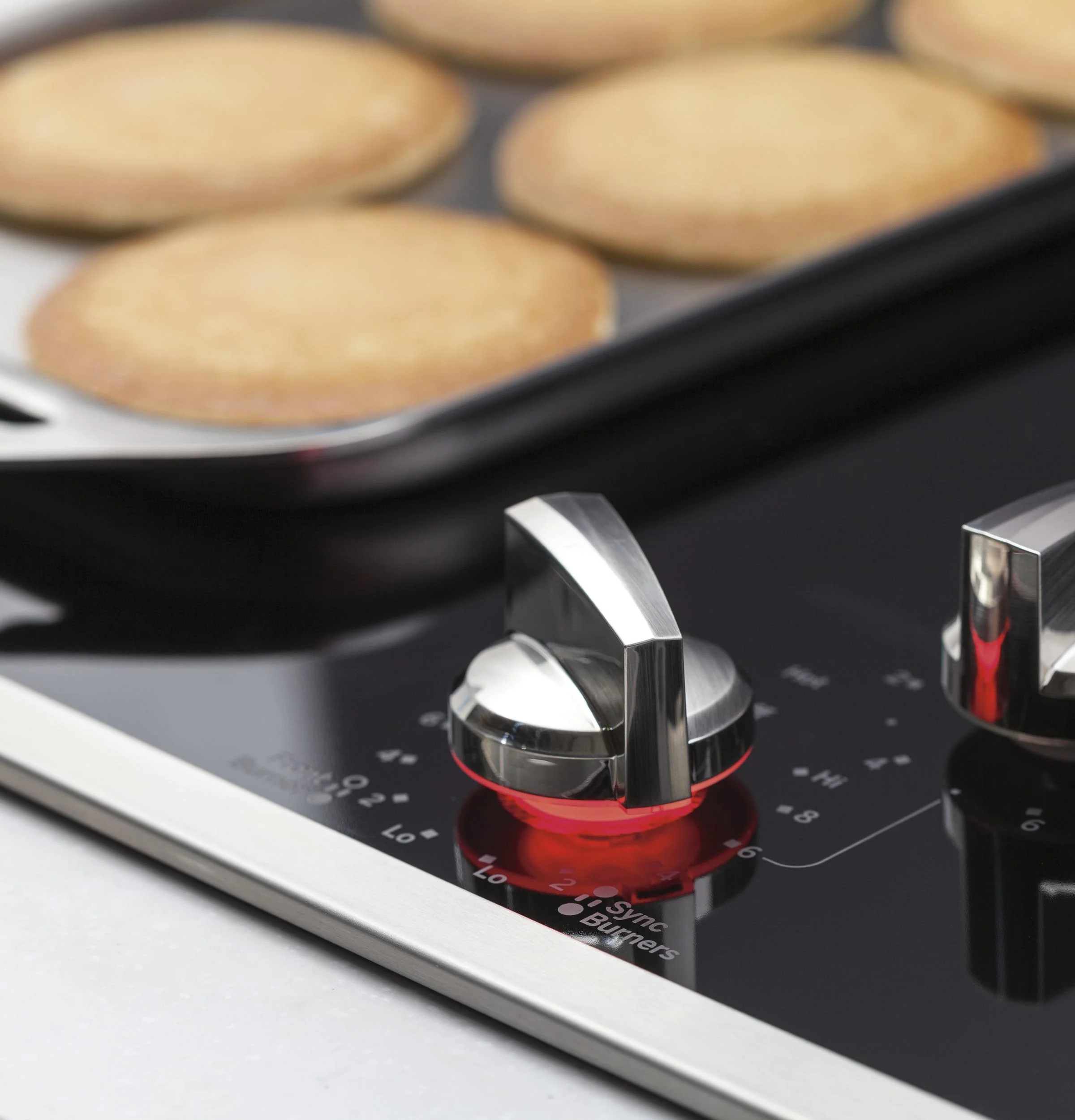 PP7036BMTS GE Profile™ 36" Built-In Knob Control Cooktop - Image 5