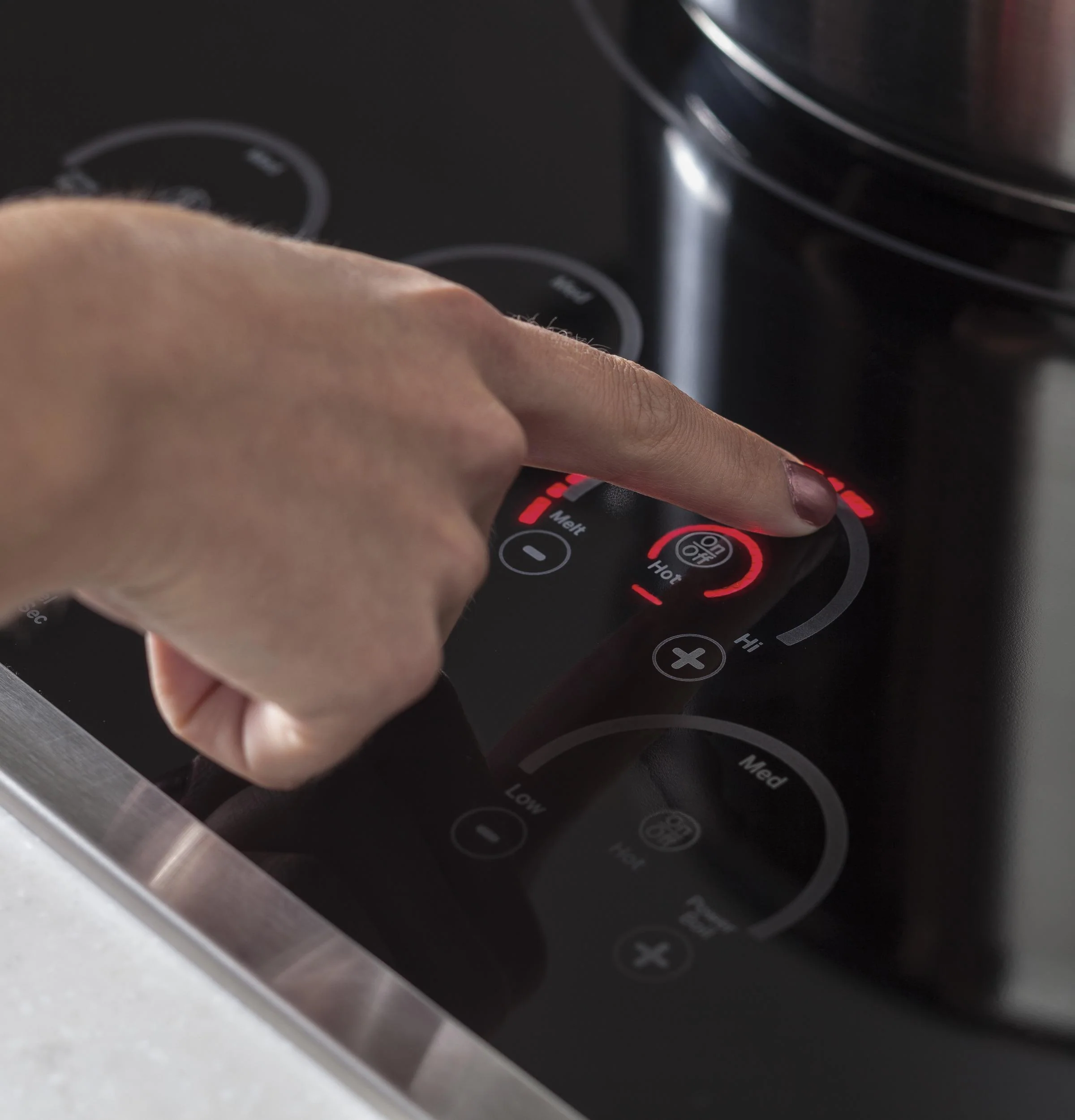 GE Profile™ 36" Built-In Touch Control Cooktop - Image 10