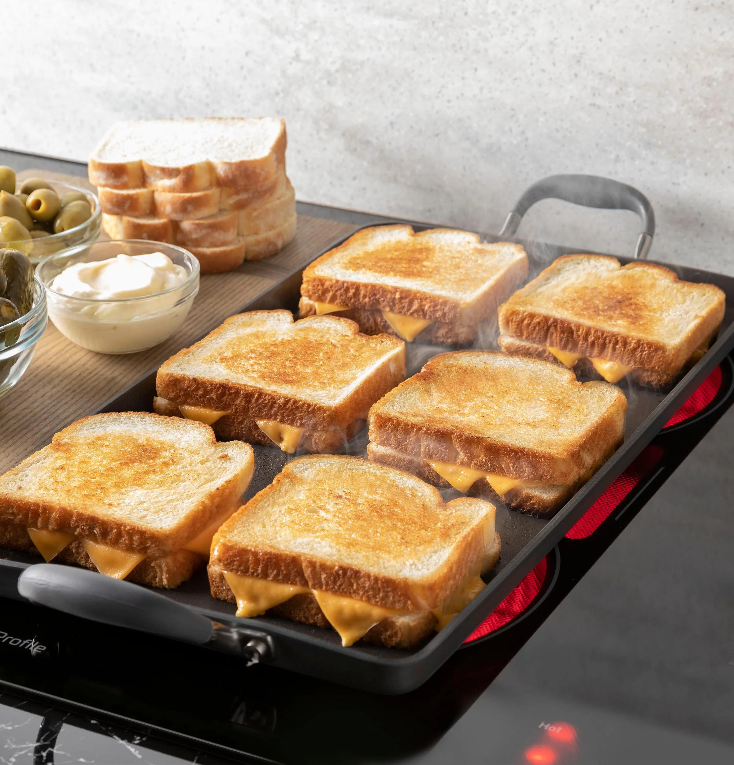 PP9830DRBB GE Profile™ 30" Downdraft Electric Cooktop - Image 18
