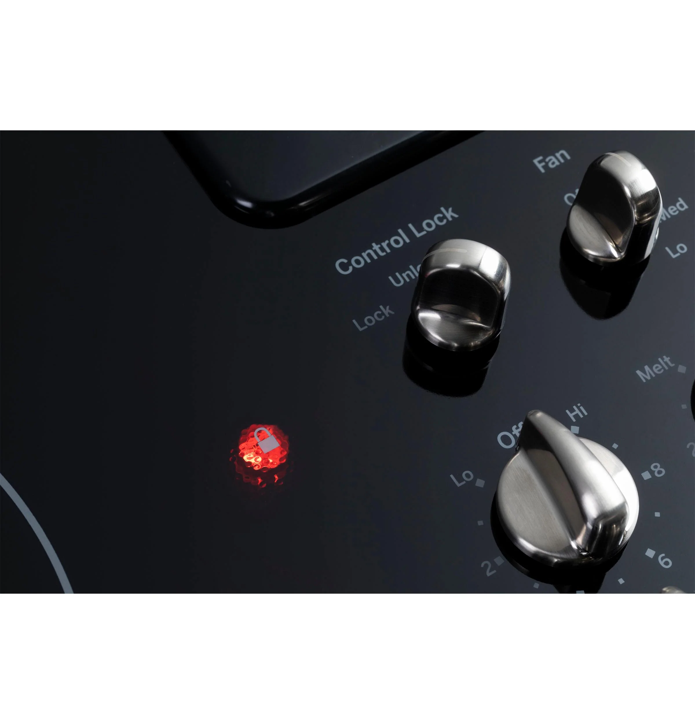 PP9830SRSS GE Profile™ 30" Downdraft Electric Cooktop - Image 9