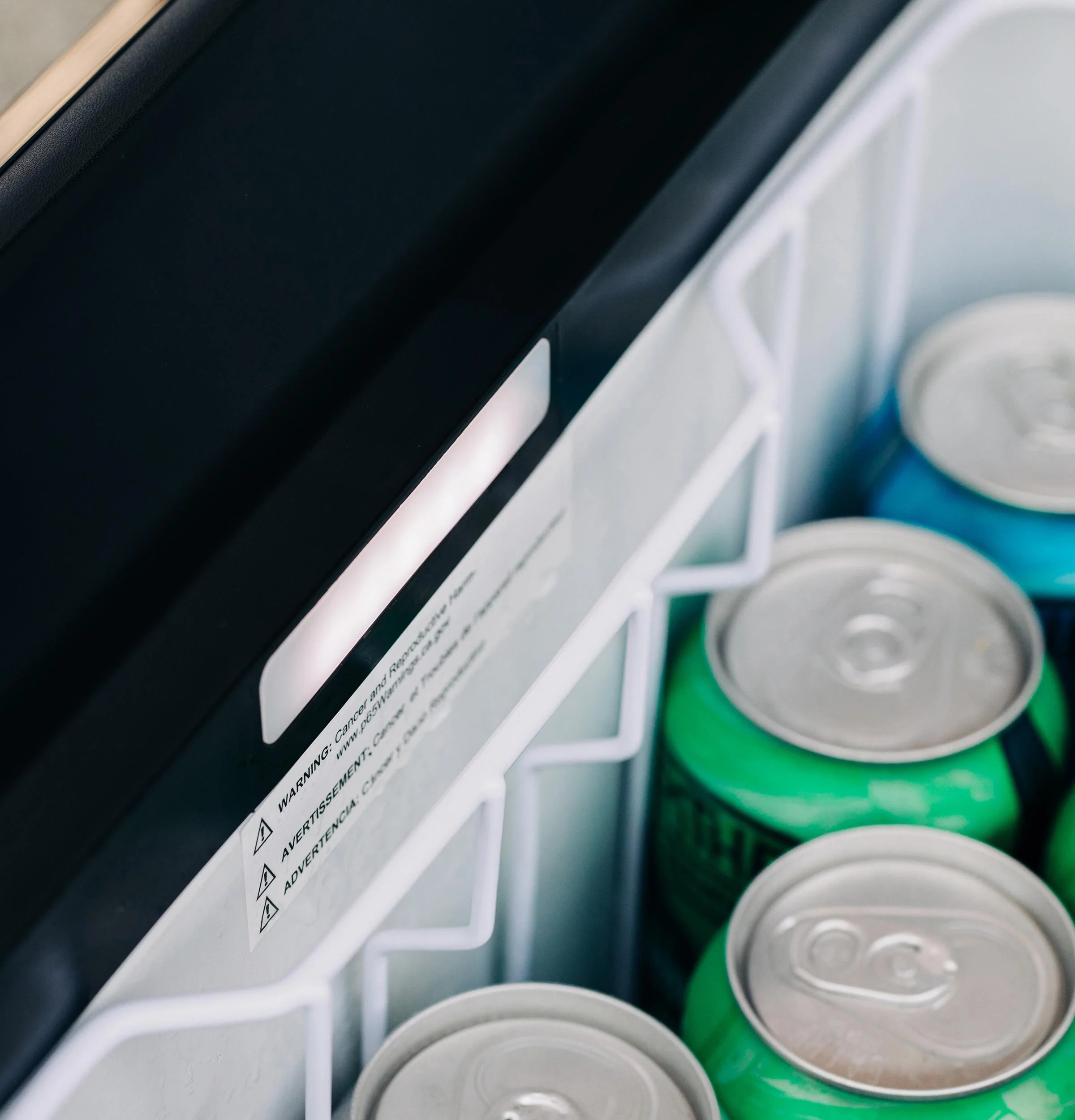 PRV02ATTBB GE Profile™ Single Zone 50 Liter Electric Cooler - Image 15