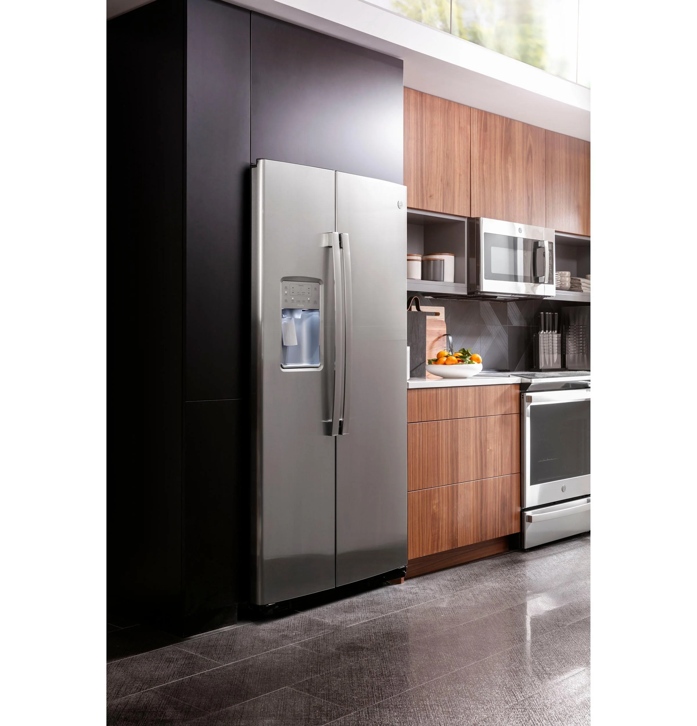 PSE25KYHFS GE Profile™ ENERGY STAR® 25.3 Cu. Ft. Side-by-Side Refrigerator - Image 13