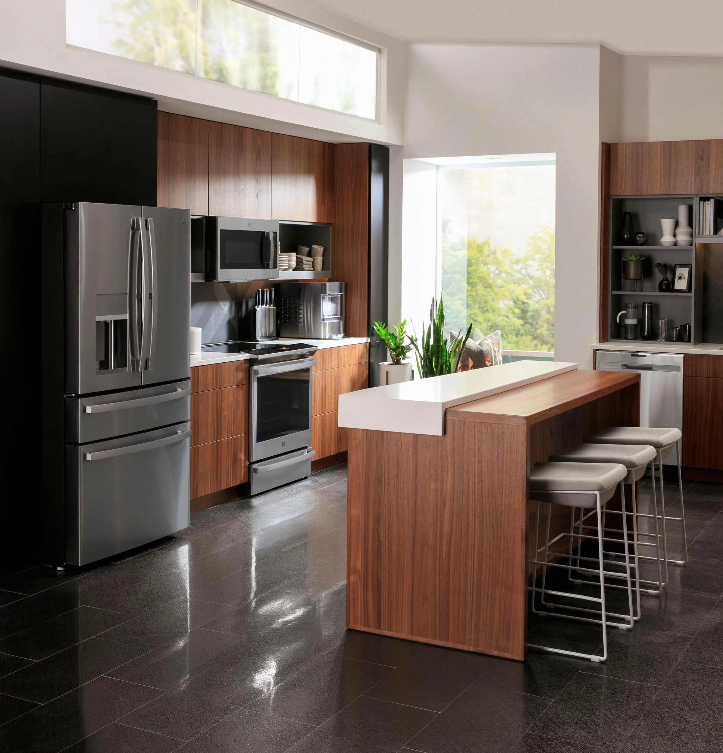 PSS93YPFS GE Profile™ 30" Smart Slide-In Electric Convection Fingerprint Resistant Range with No Preheat Air Fry - Image 18