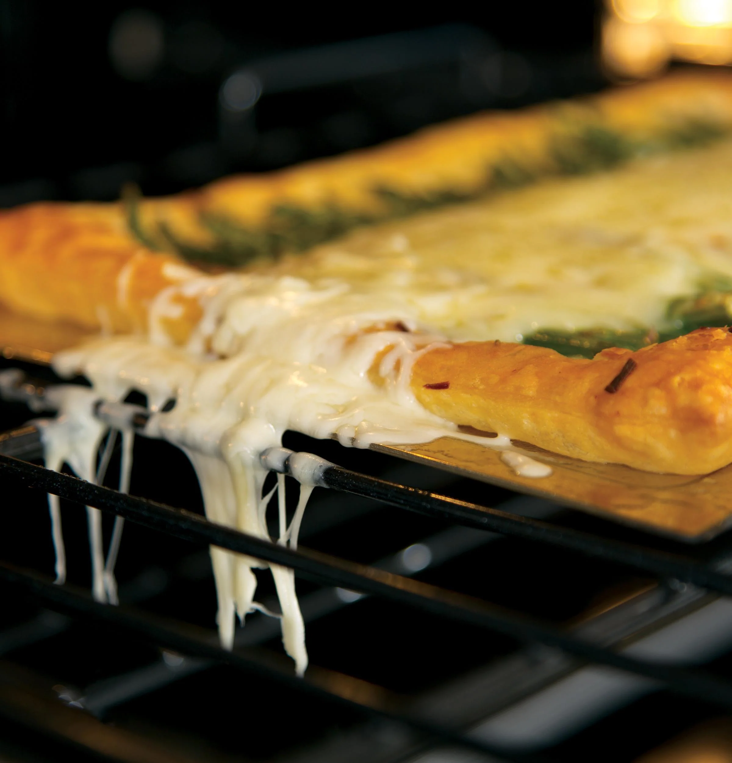 GE Profile™ 30" Built-In Combination Convection Microwave/Convection Wall Oven - Image 10