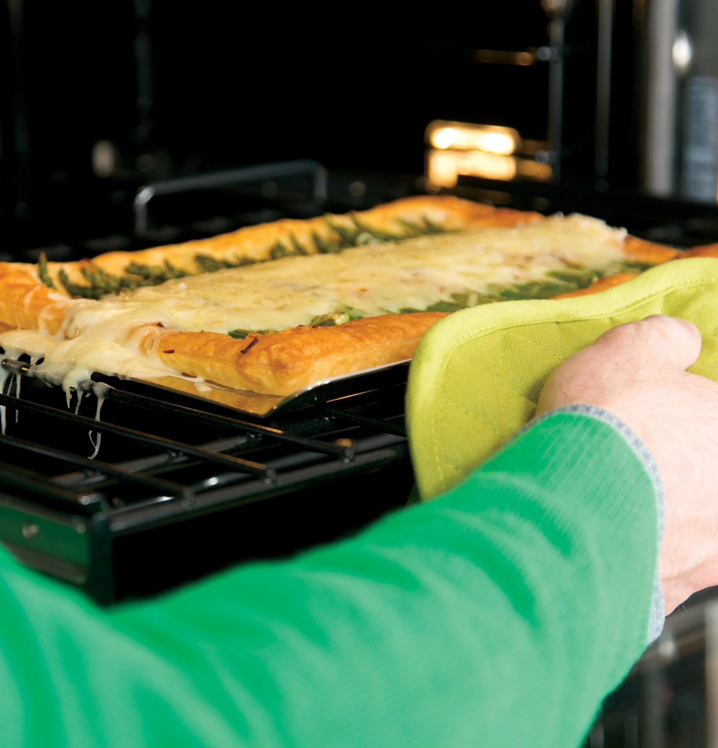 PT9800SHSS GE Profile™ 30 in. Combination Double Wall Oven with Convection and Advantium® Technology - Image 17