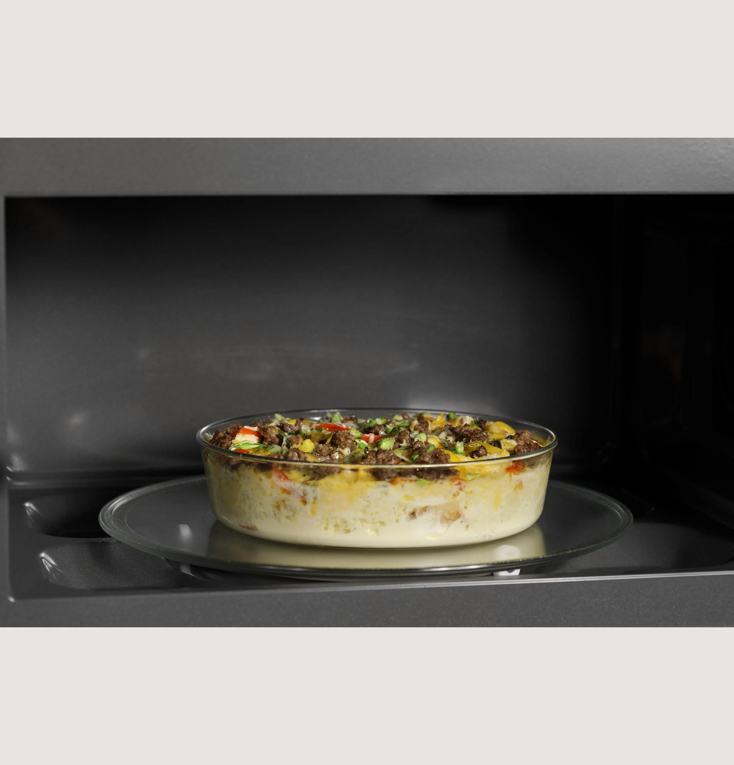 PVM9215RYSS GE Profile™ 2.1 Cu. Ft. Over-the-Range Sensor Microwave Oven - Image 7