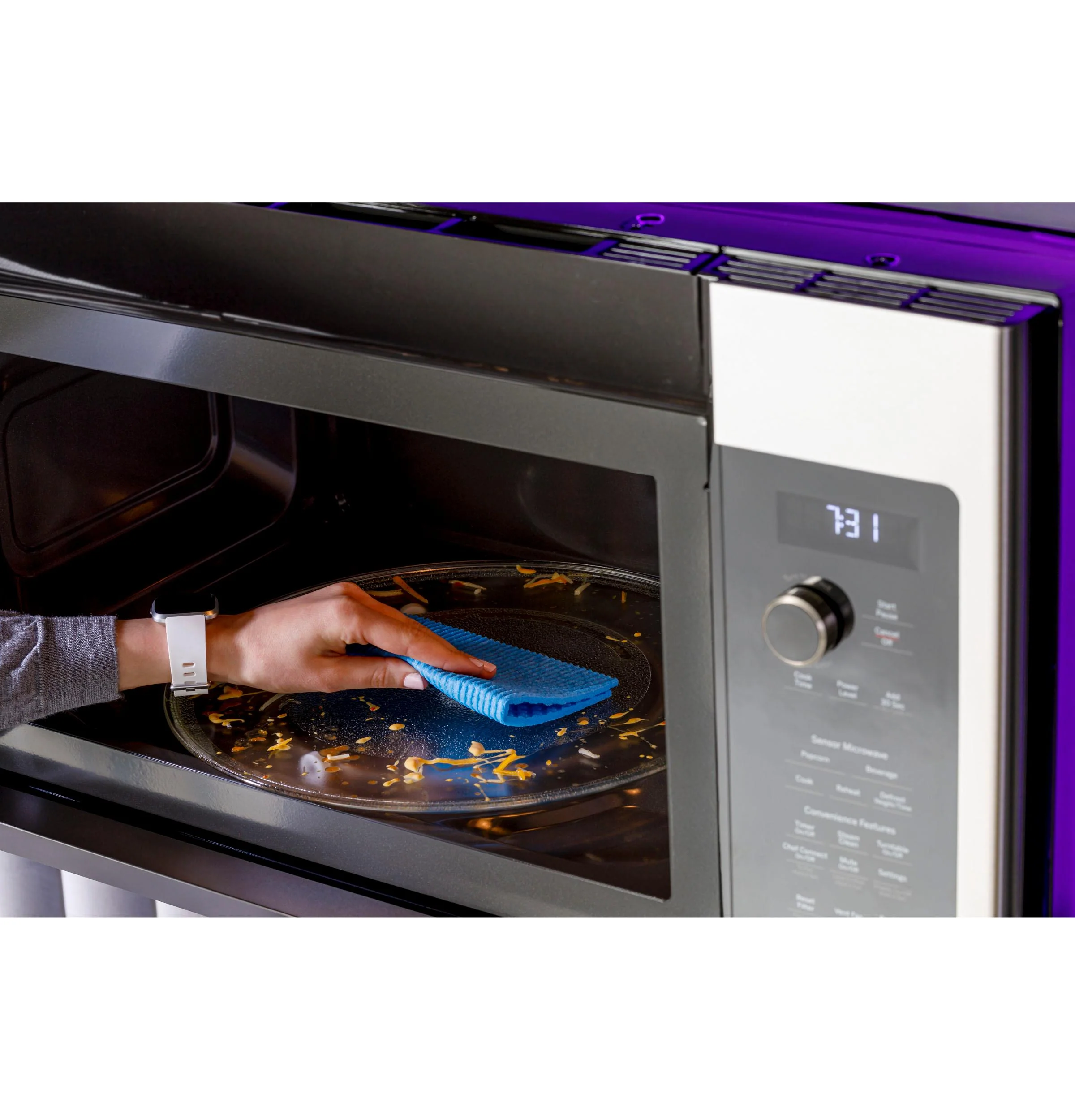 PVM9225RYSS GE Profile™ 2.2 Cu. Ft. Over-the-Range Sensor Microwave Oven - Image 7