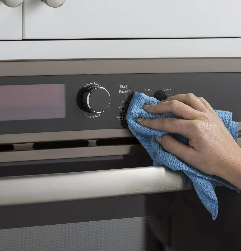 PWB7030ELES GE Profile™ Built-In Microwave/Convection Oven - Image 4