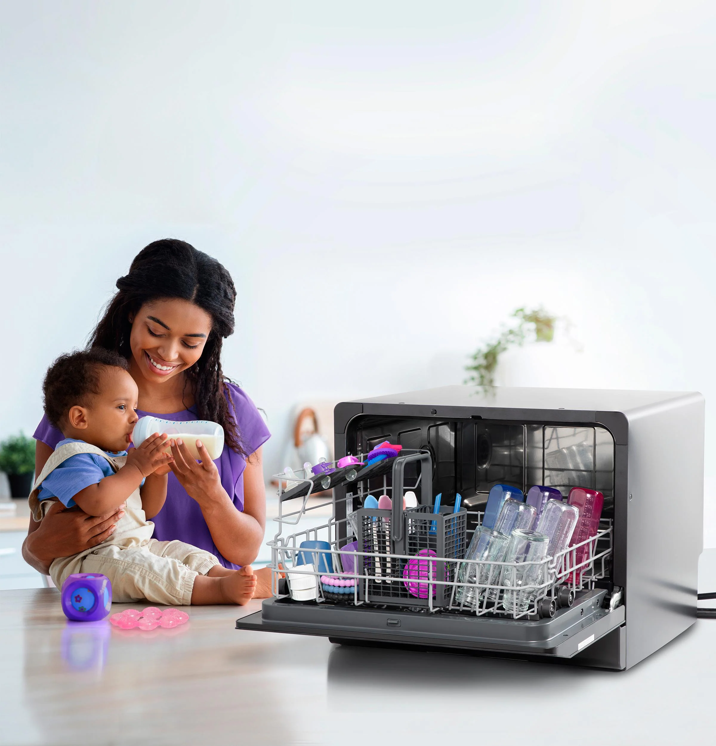 PZF560HGWBB GE Profile™ ENERGY STAR® Smart Compact Dishwasher for Countertop or Built-In - Image 11