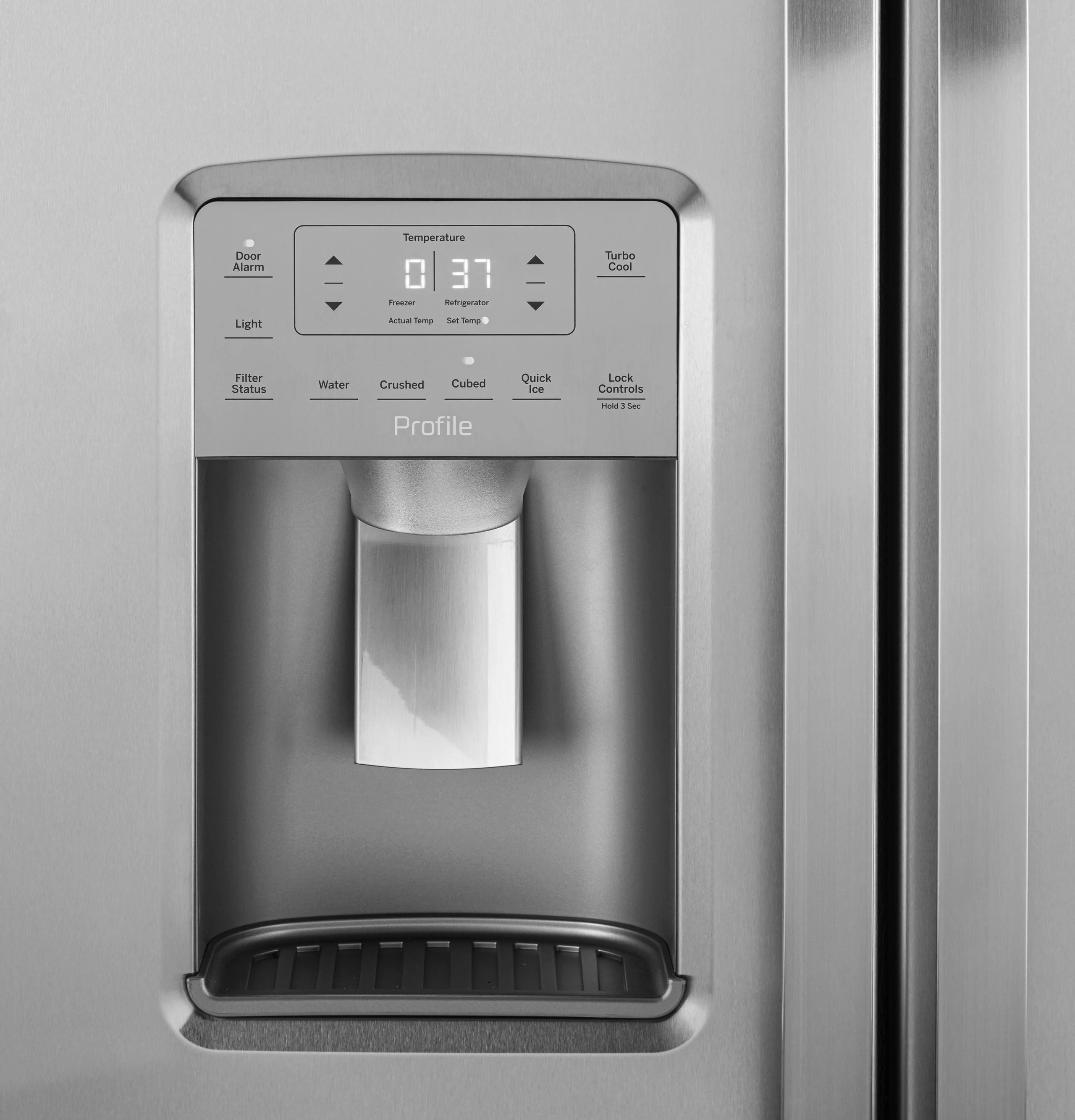 PZS22MYKFS GE Profile™ 21.9 Cu. Ft. Counter-Depth Side-By-Side Refrigerator - Image 4