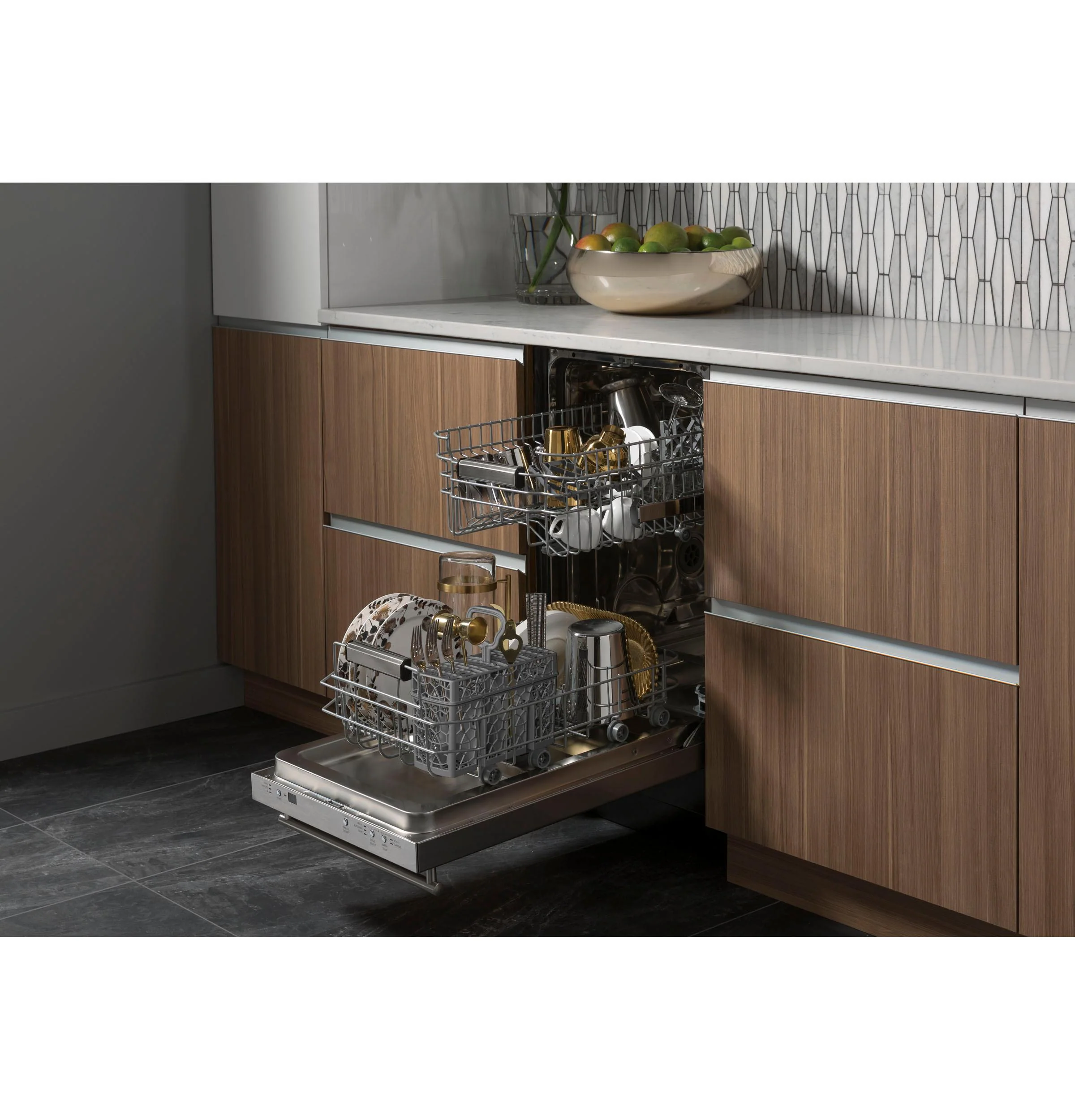 Ge Appliances UDT165SIVII 18" Panel-Ready Dishwasher - Image 4