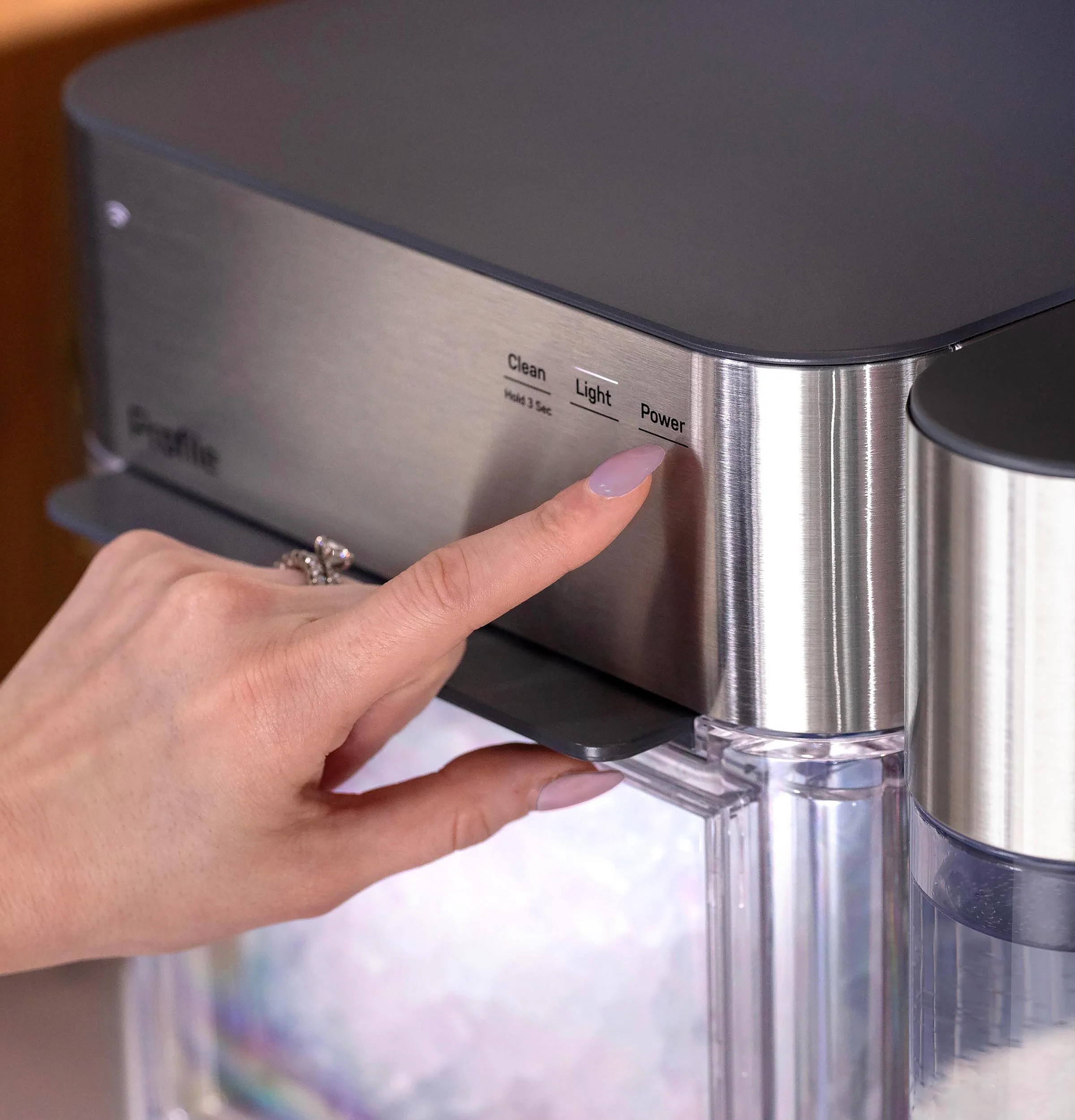XPIO13SWSS GE Profile™ Opal™ 2.0 Ultra Nugget Ice Maker with Side Tank and Scale Inhibiting Filter - Image 10