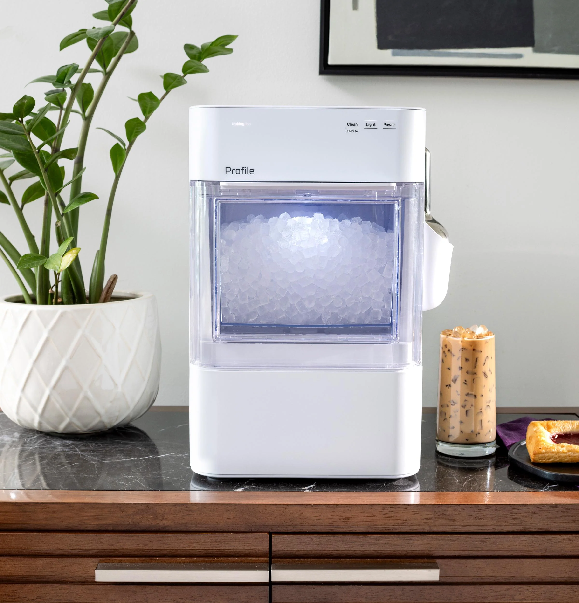 XPIO23SWOW GE Profile™ Opal™ 2.0 Ultra Nugget Ice Maker with Scale Inhibiting Filter - Image 4