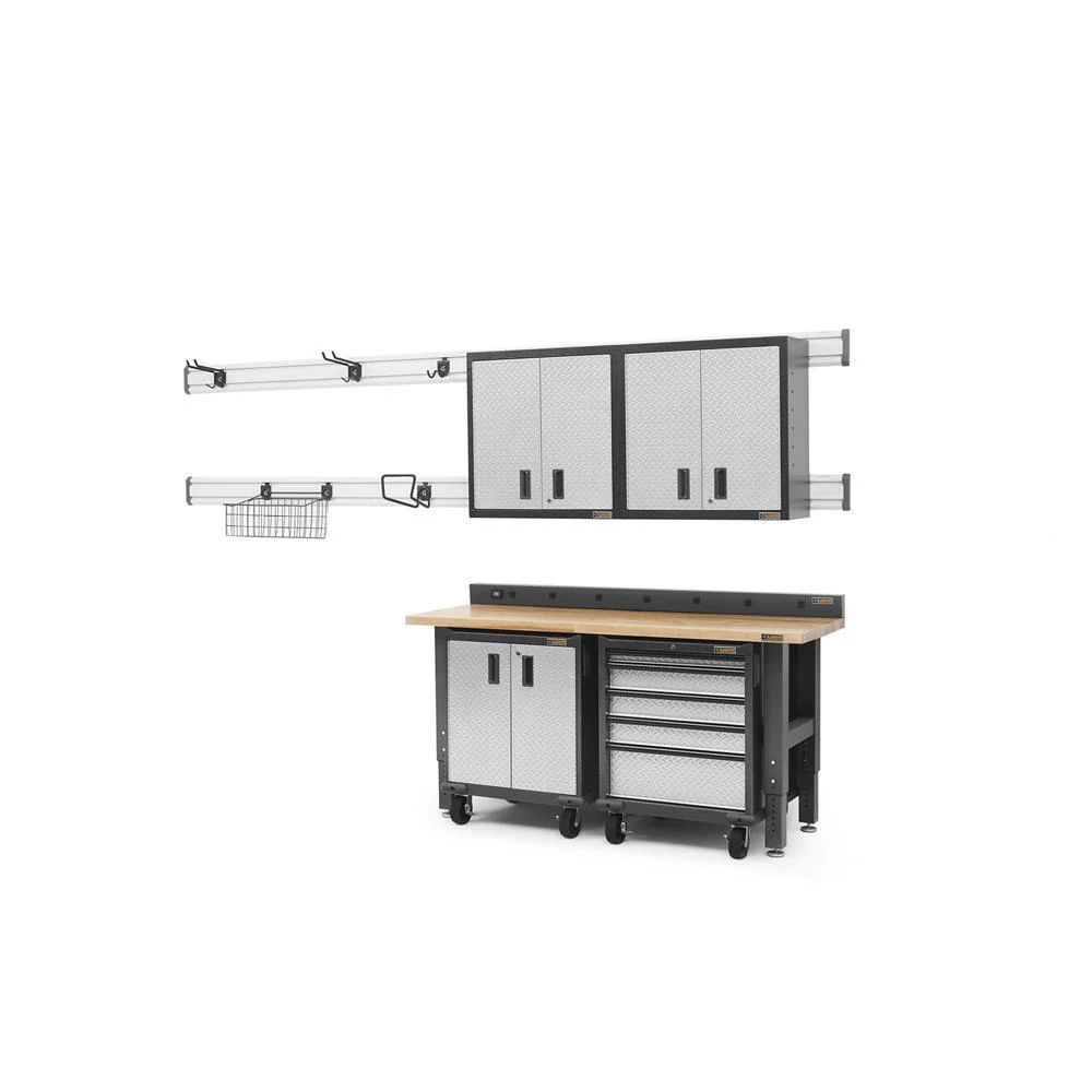 Gladiator GAAC68PSDG 6' Wide 9-Outlet Workbench Powerstrip - Image 13