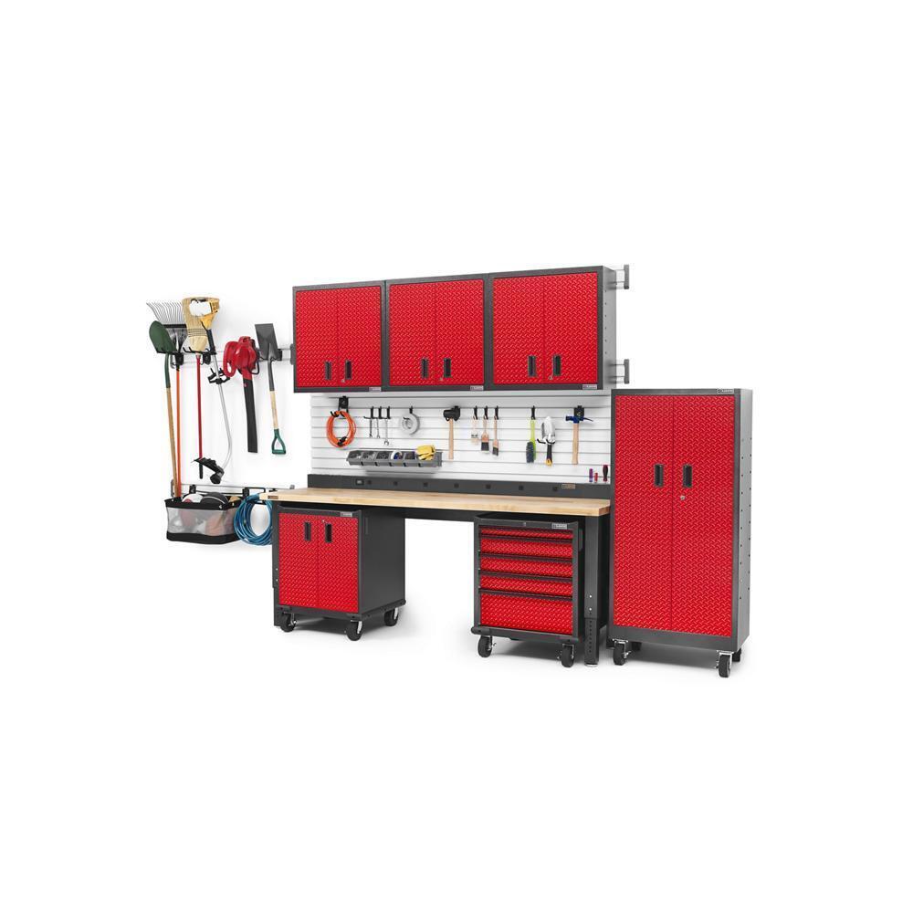Gladiator GAAC68PSDG 6' Wide 9-Outlet Workbench Powerstrip - Image 19