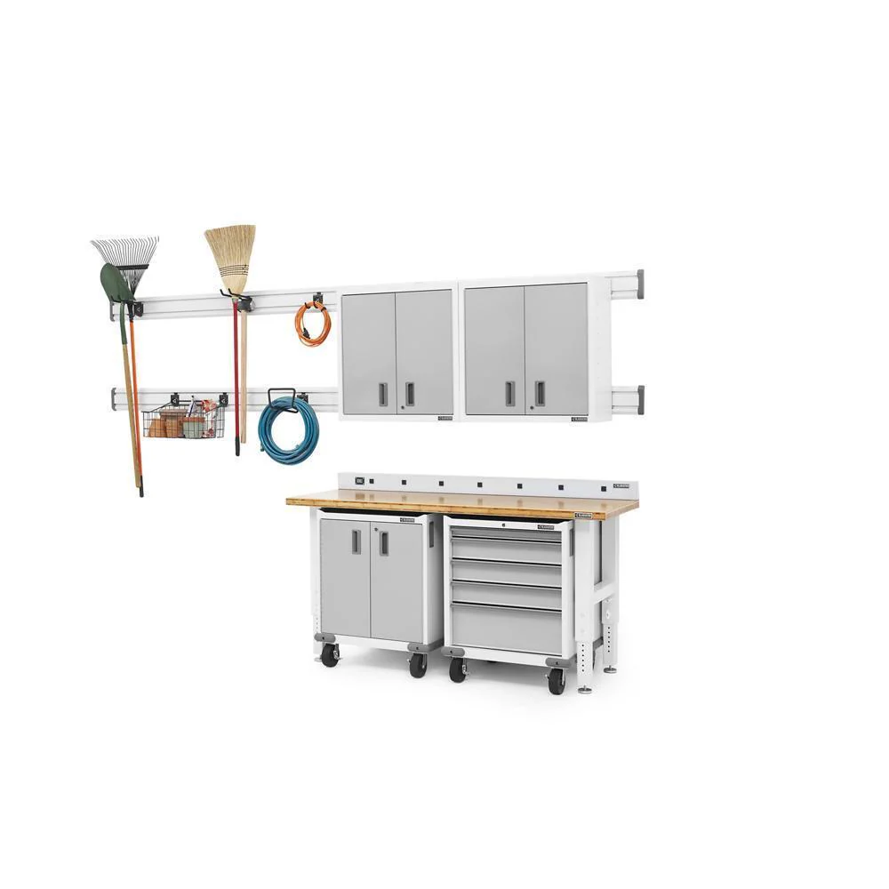 Gladiator GAAC68PSDW 6' Wide 9-Outlet Workbench Powerstrip - Image 3