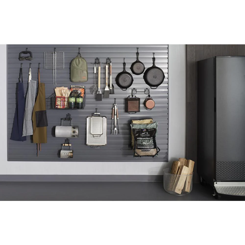 Gladiator GAFZ30FDGB 17.8 Cu. Ft. Garage Ready Upright Freezer - Image 4