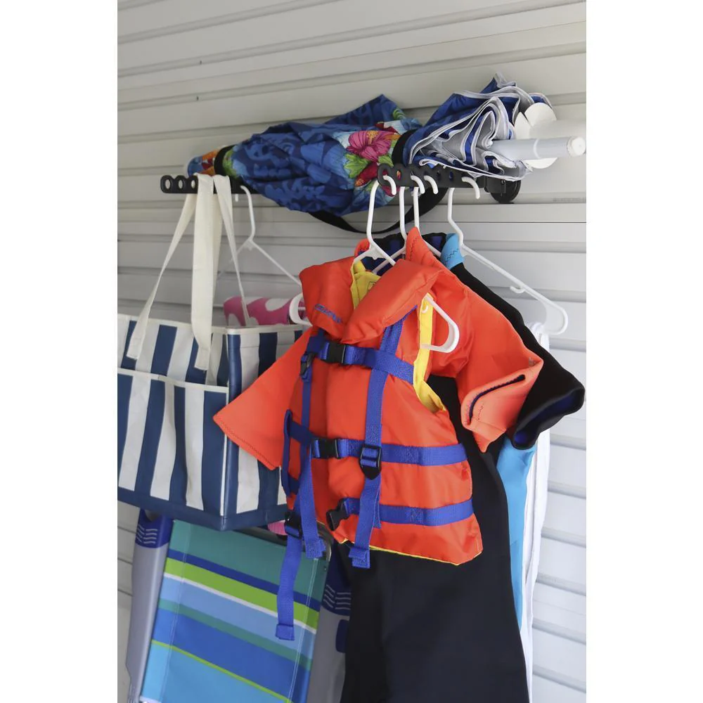 Gladiator GAWA8HMHKG Foldaway Hanger Hook (2-Pack) - Image 3