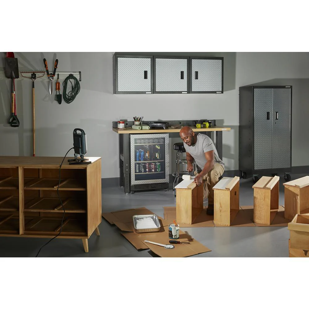 Gladiator GAWB08HWEG 8' Adjustable Height Hardwood Workbench - Image 17
