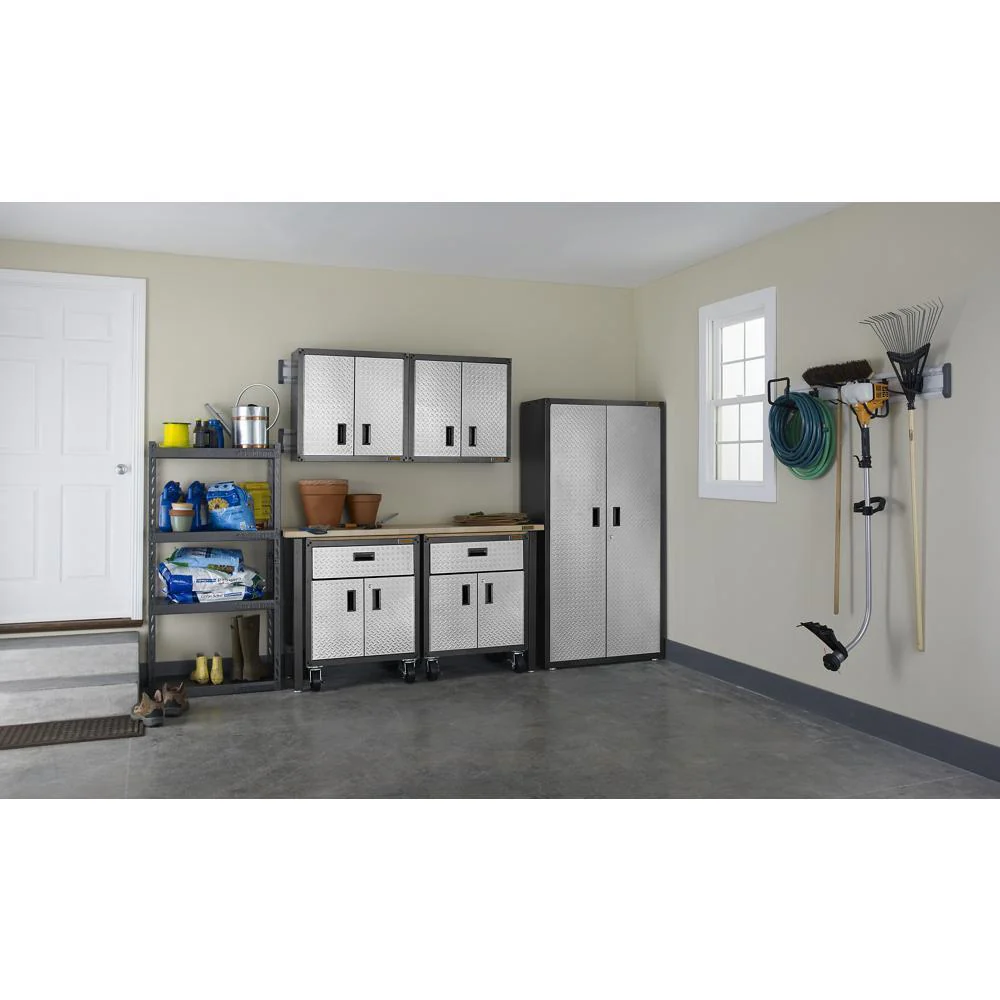 Gladiator GAWG28FDYG Ready-to-Assemble Full-Door Wall GearBox - Image 12