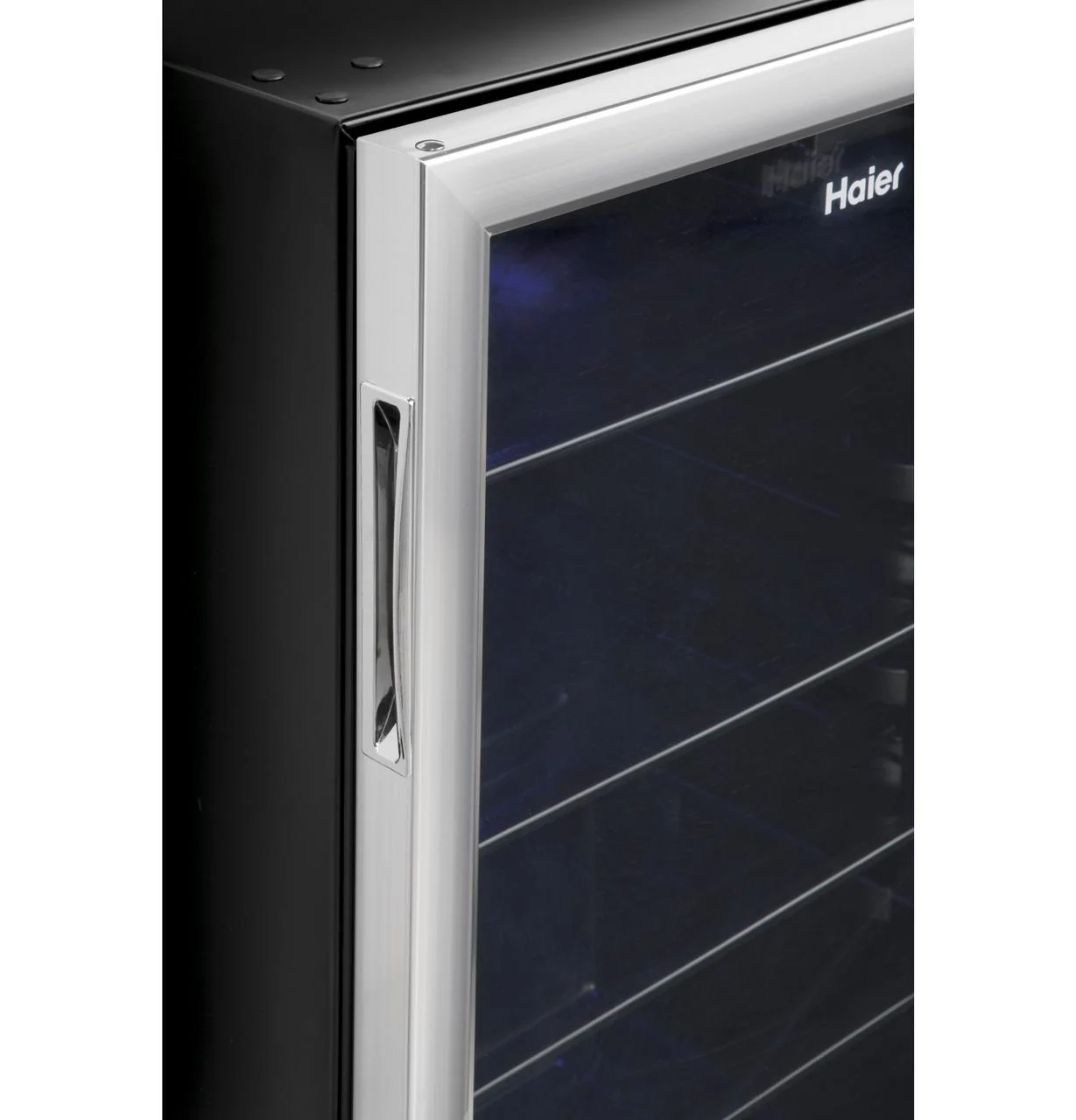 Haier HEBF100BXS 150-Can Beverage Center - Image 13
