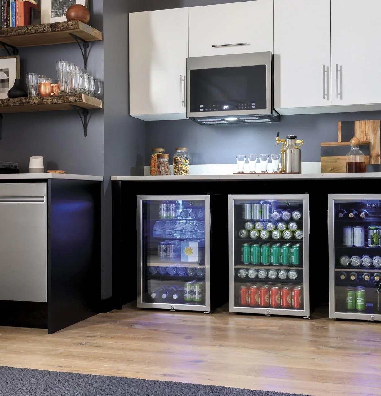 Haier HEBF100BXS 150-Can Beverage Center - Image 15