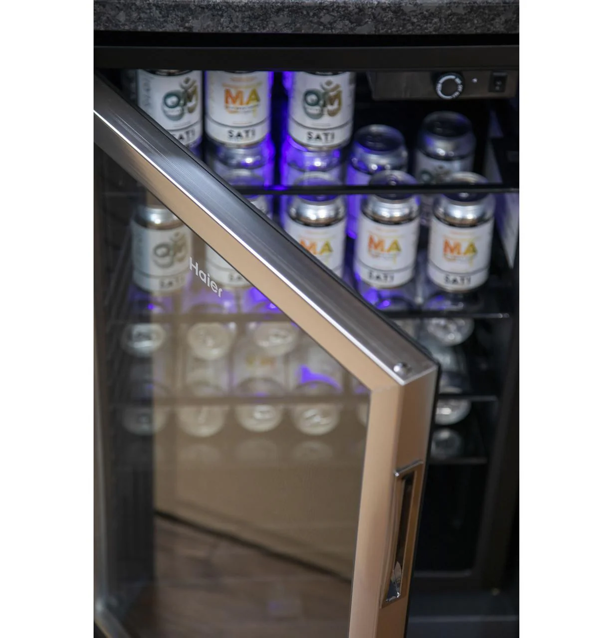 Haier HEBF100BXS 150-Can Beverage Center - Image 51