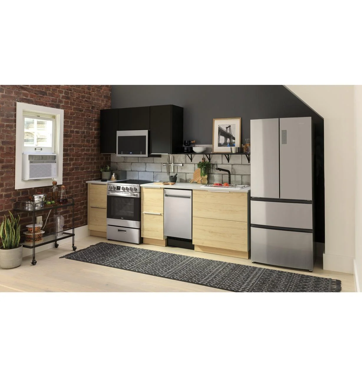 QAS740RMSS Haier ENERGY STAR® 24" 2.9 Cu. Ft. Electric Range - Image 16